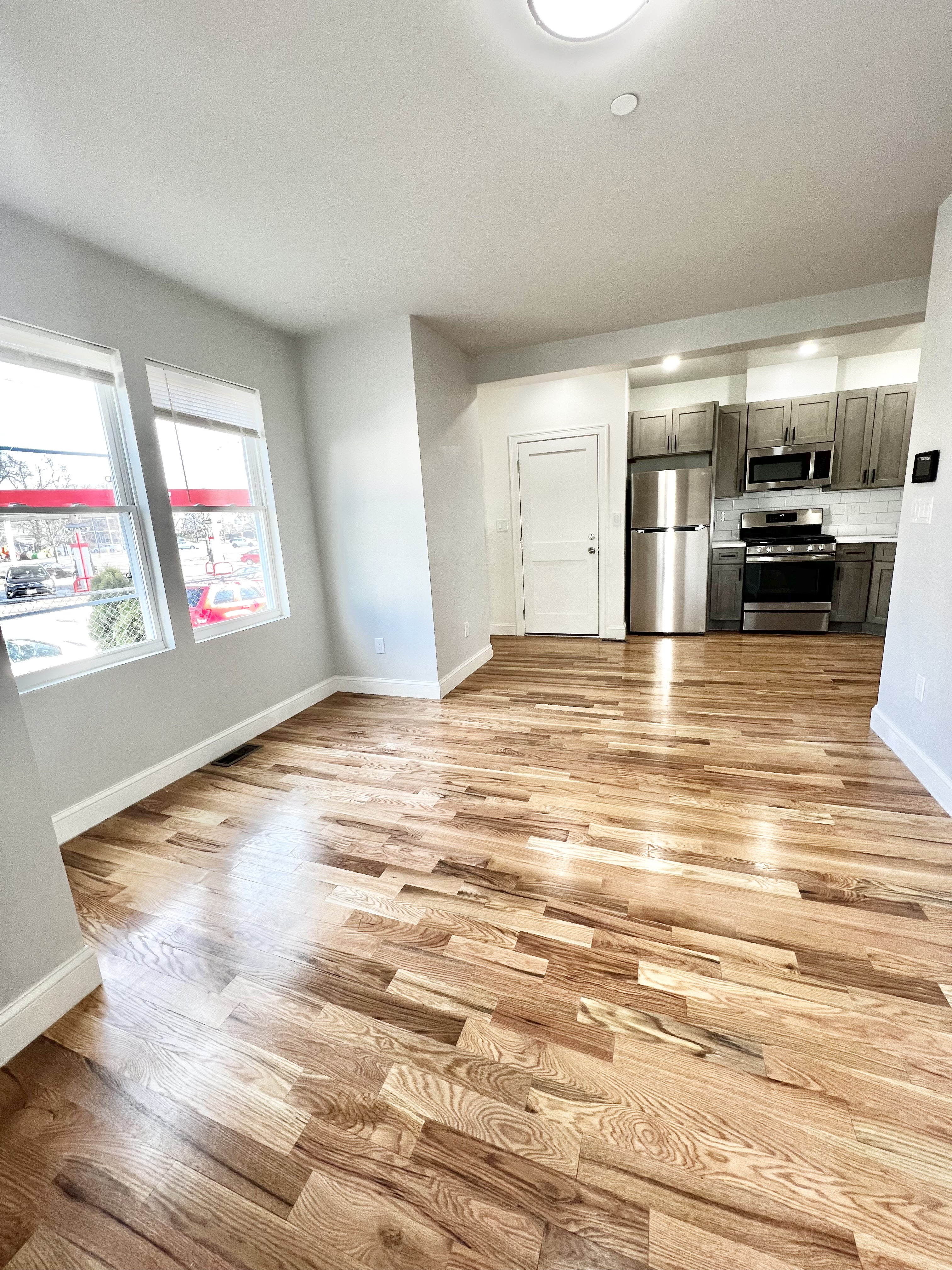 2 bed, 1 bath apartment for rent at 149 Crescent St Unit 1, Waltham — photo 4 of 19