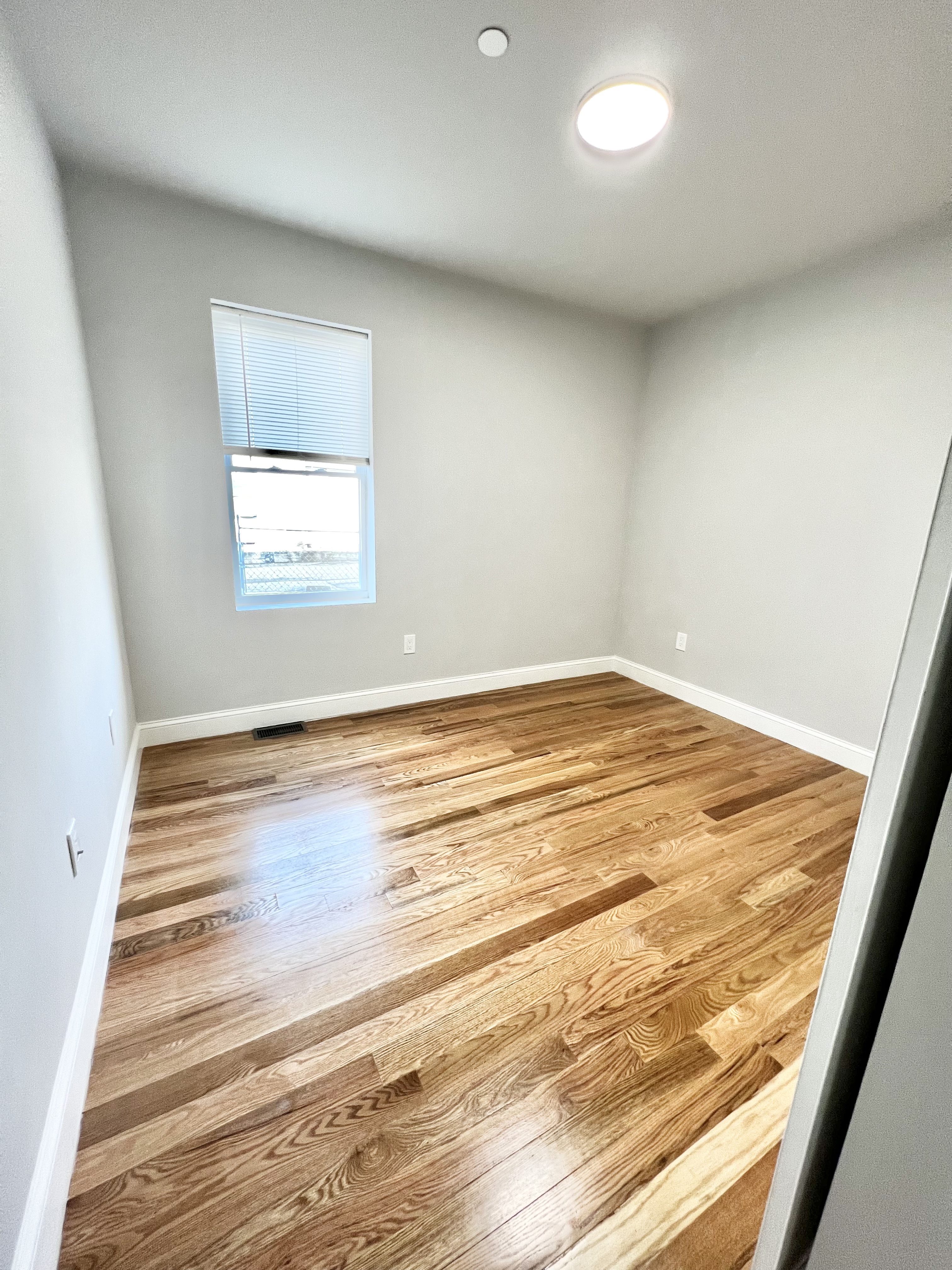 2 bed, 1 bath apartment for rent at 149 Crescent St Unit 1, Waltham — photo 5 of 19