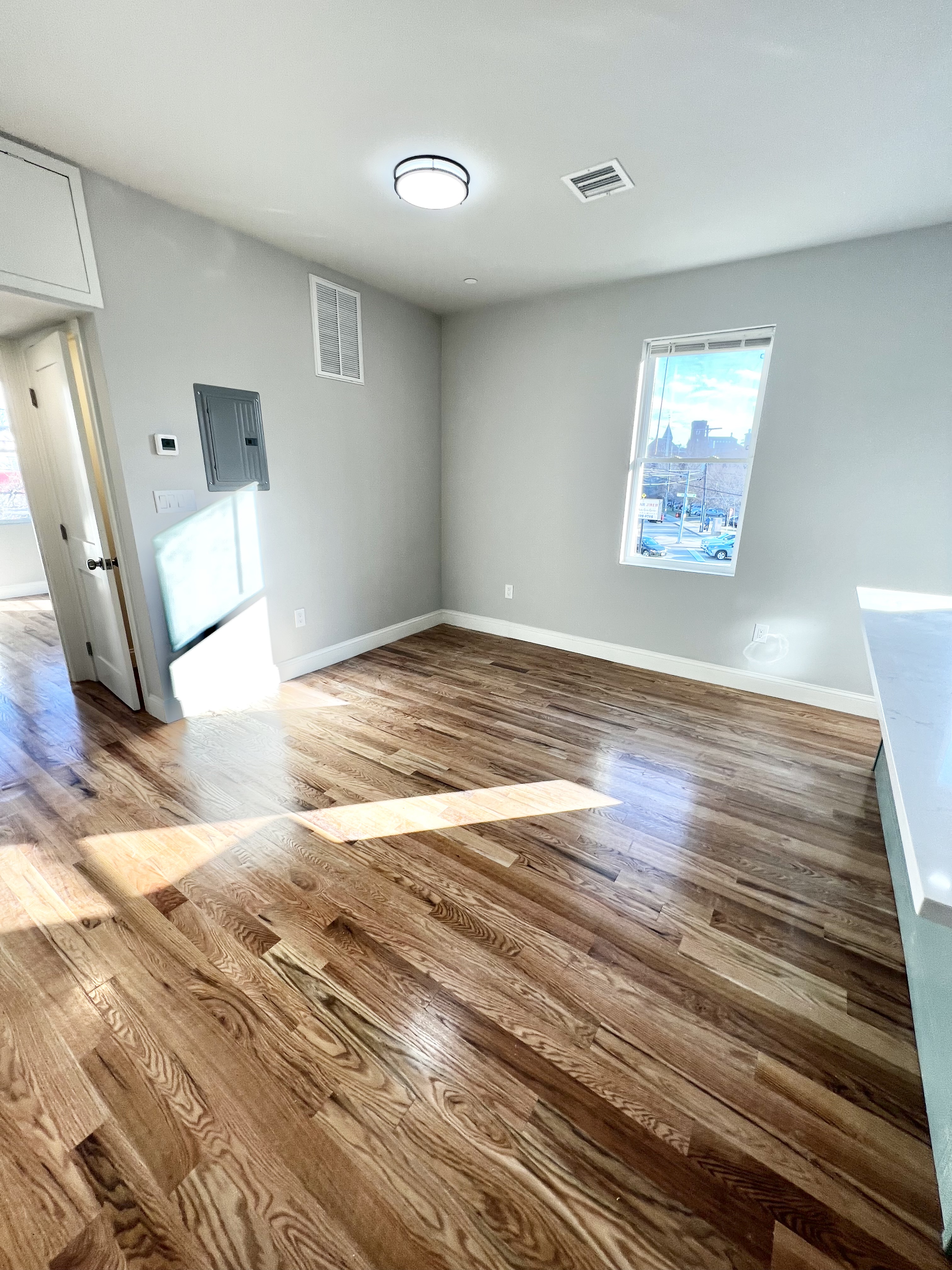 2 bed, 1.5 bath apartment for rent at 149 Crescent St Unit 5, Waltham — photo 5 of 21