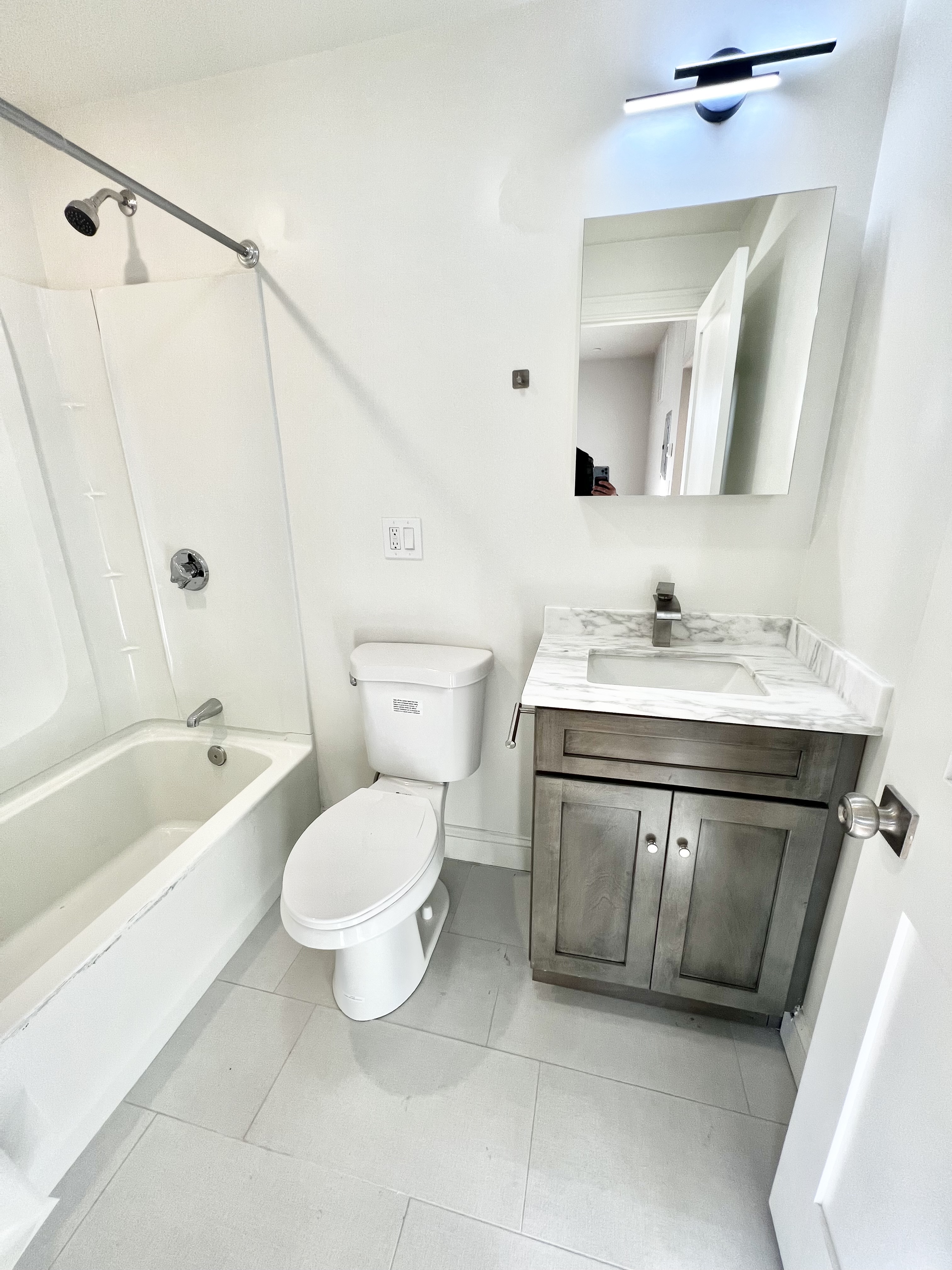 2 bed, 1.5 bath apartment for rent at 149 Crescent St Unit 5, Waltham — photo 7 of 21