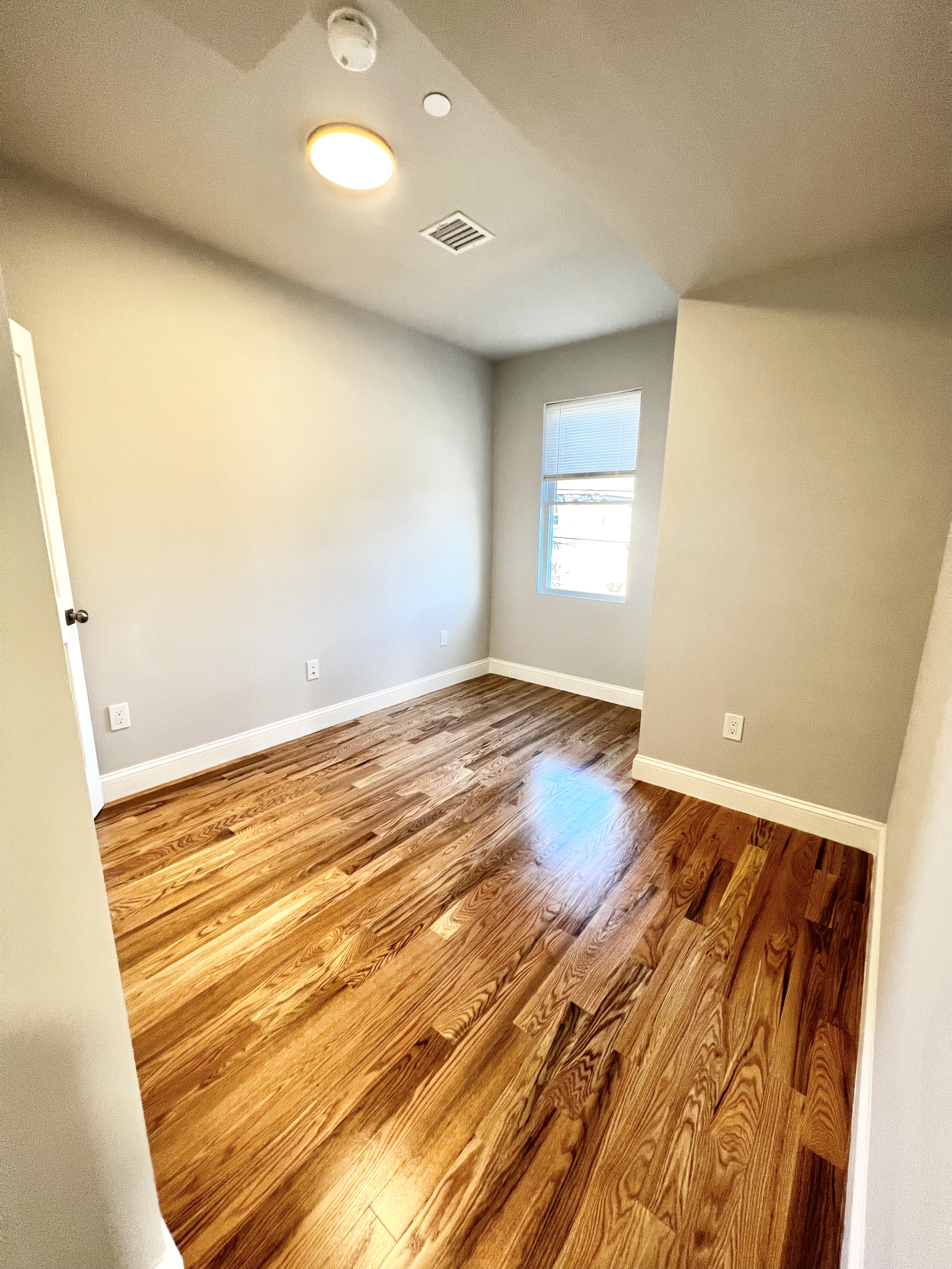 2 bed, 1.5 bath apartment for rent at 149 Crescent St Unit 5, Waltham — photo 12 of 21