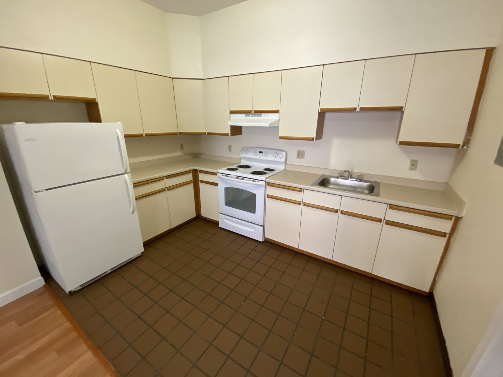 81 Essex St, Chinatown