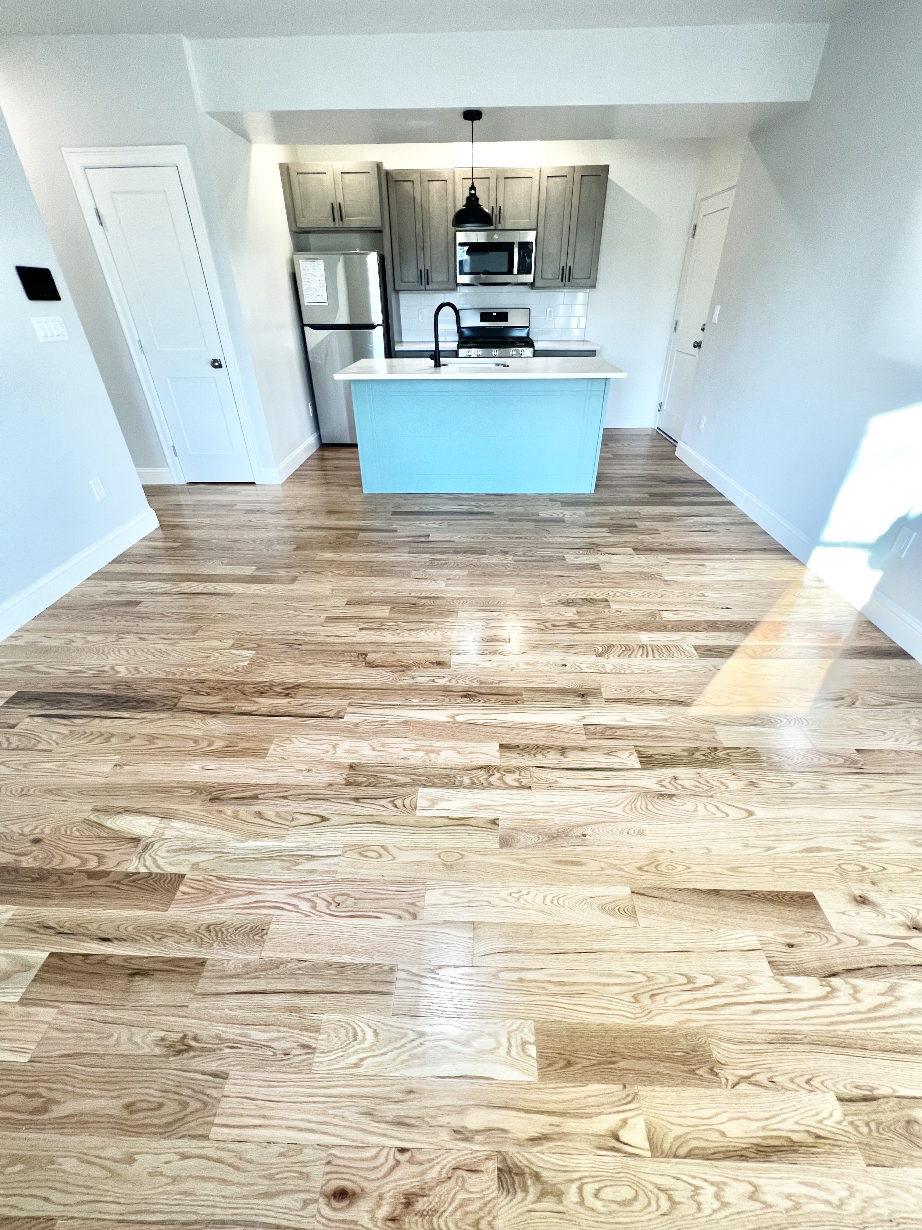 2 bed, 1 bath apartment for rent at 149 Crescent St Unit 6, Waltham — photo 5 of 11