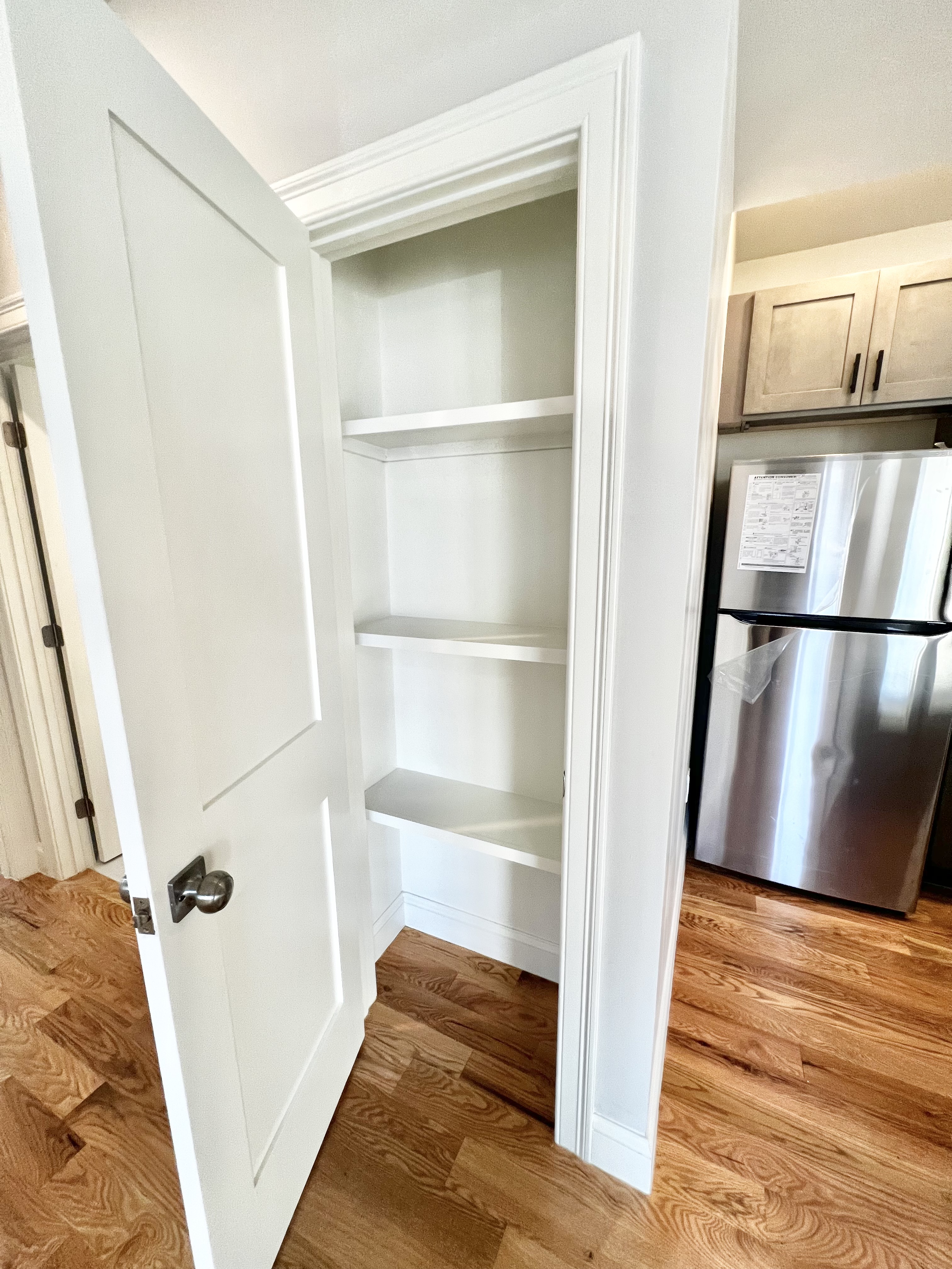 2 bed, 1 bath apartment for rent at 149 Crescent St Unit 6, Waltham — photo 6 of 11