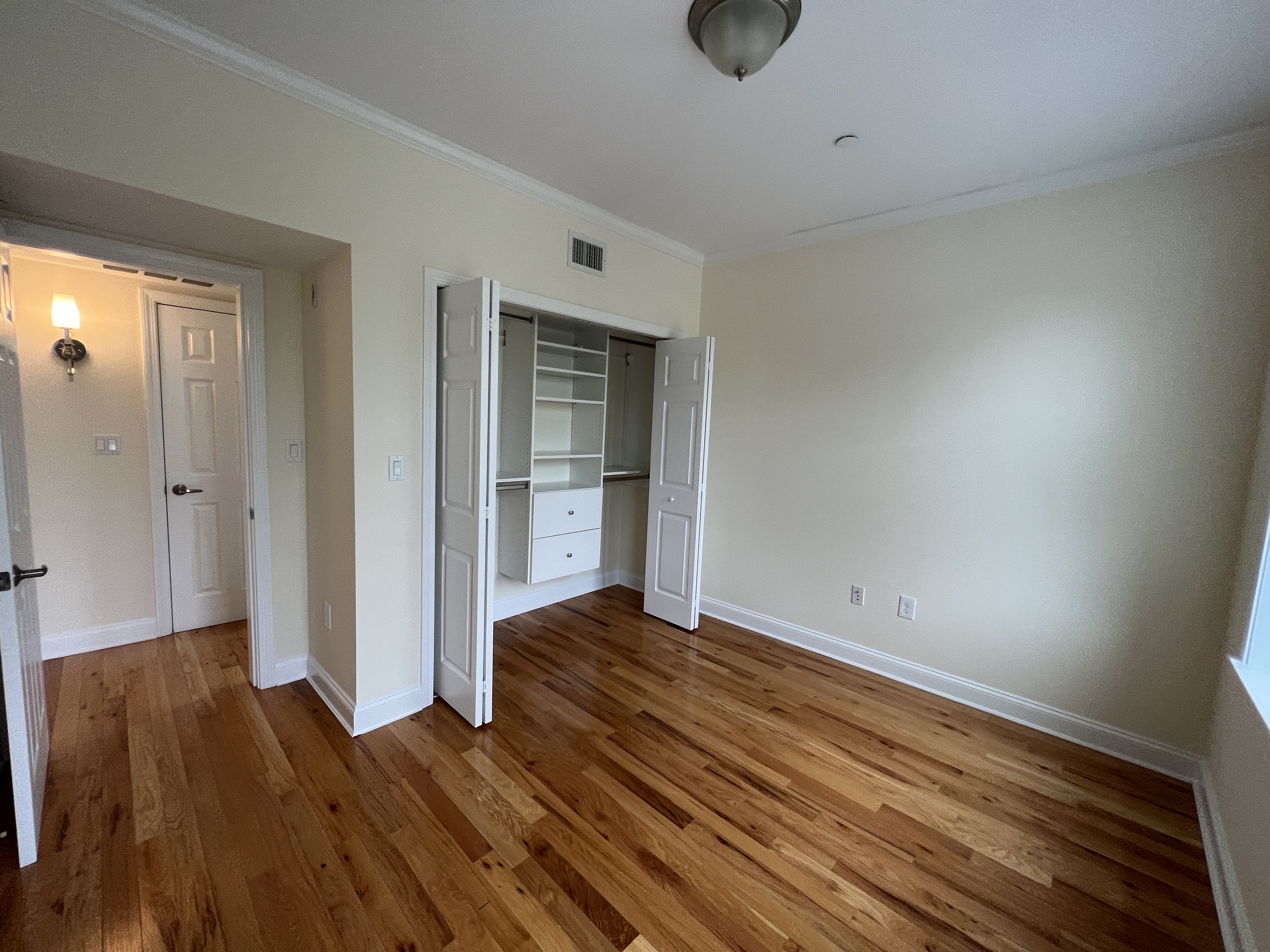 1 Langdon St, Neighborhood Nine