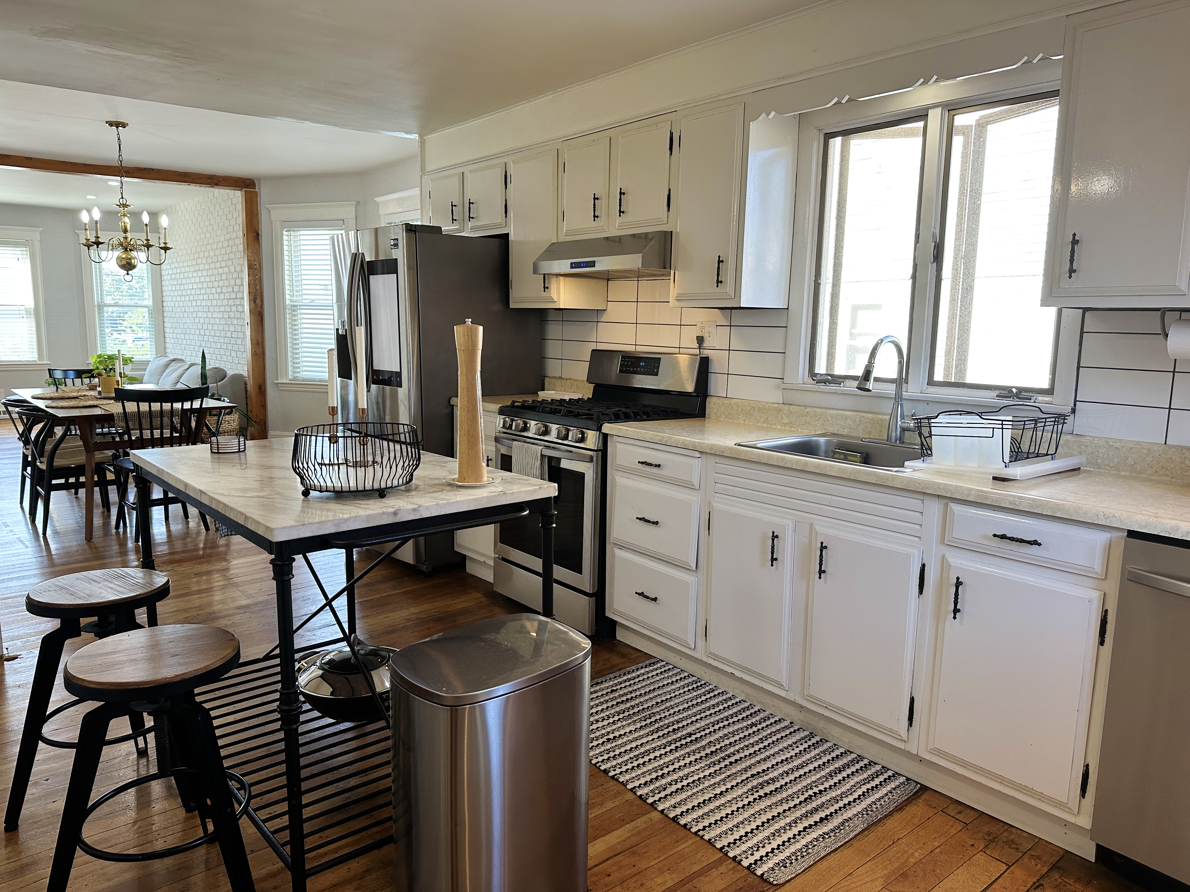 3 bed, 1 bath apartment for rent at 12 Appleton St Unit 1, Malden — photo 2 of 19
