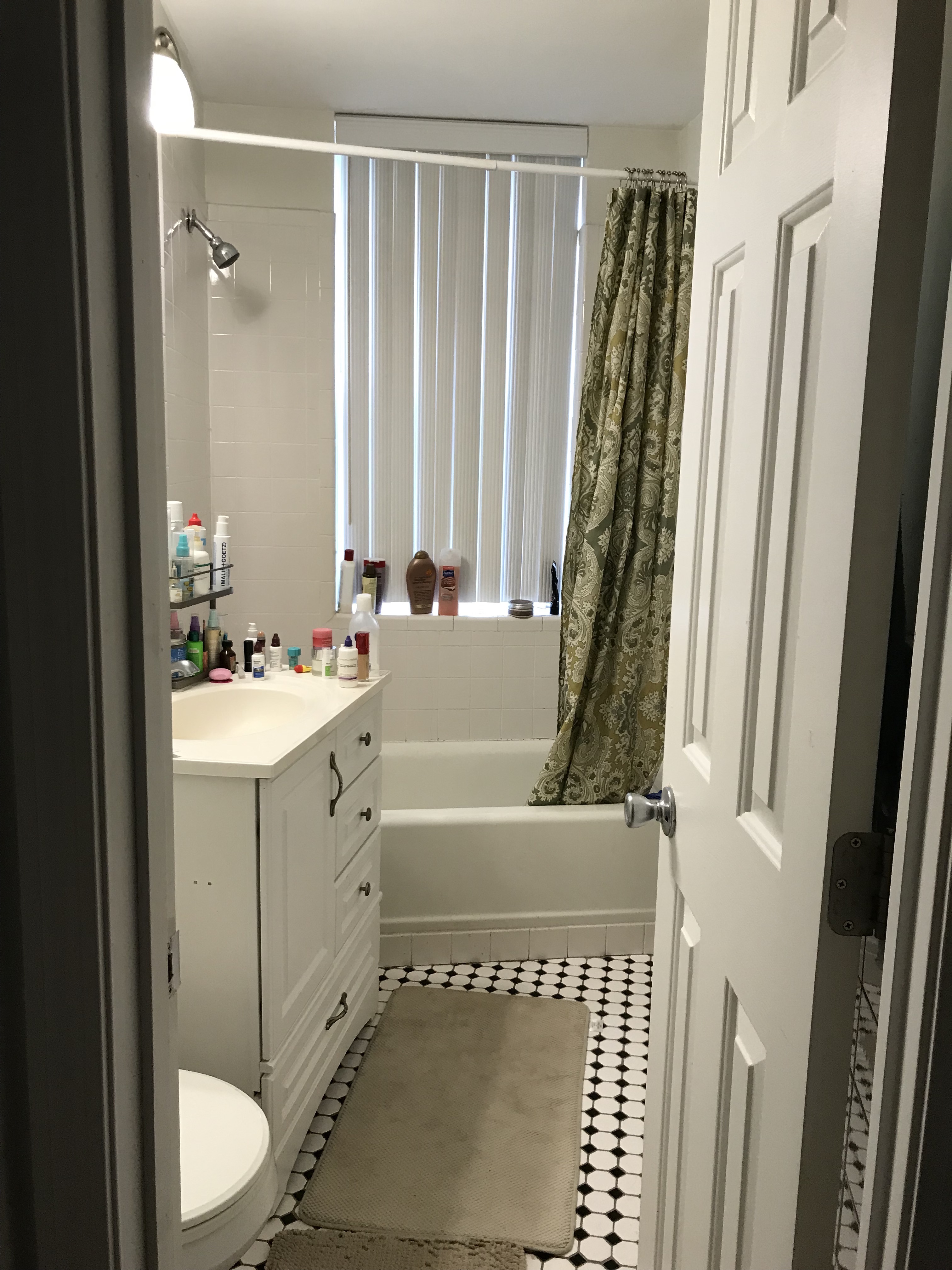 Studio bed, 1 bath apartment for rent at 149 Park Dr Unit 16, Fenway — photo 3 of 5