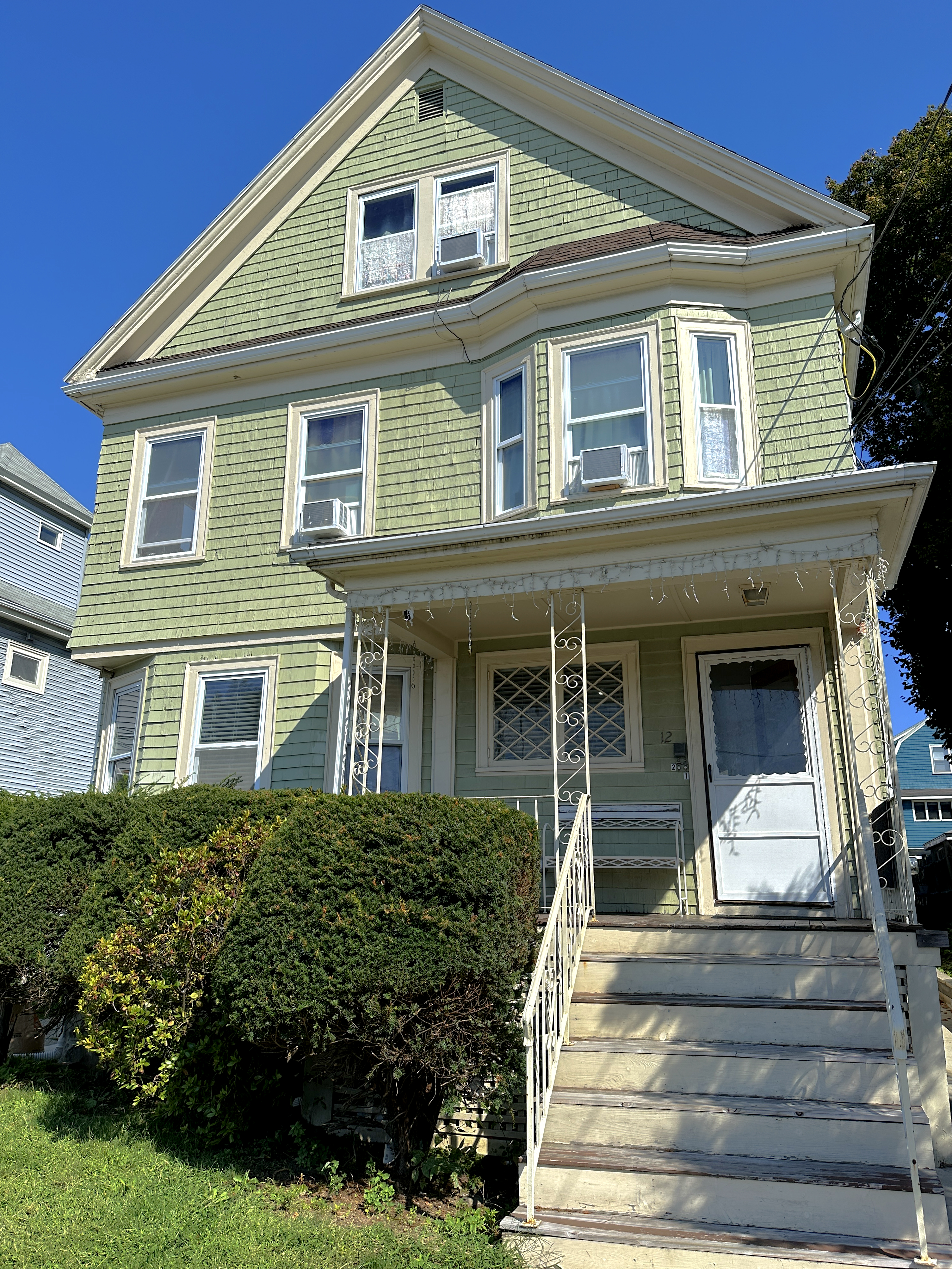 3 bed, 1 bath apartment for rent at 12 Appleton St Unit 1, Malden — photo 19 of 19
