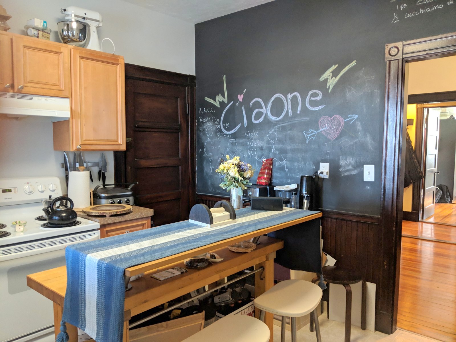 1 bed, 1 bath apartment for rent at 235 Highland Ave Unit 3L, Spring Hill — photo 2 of 17