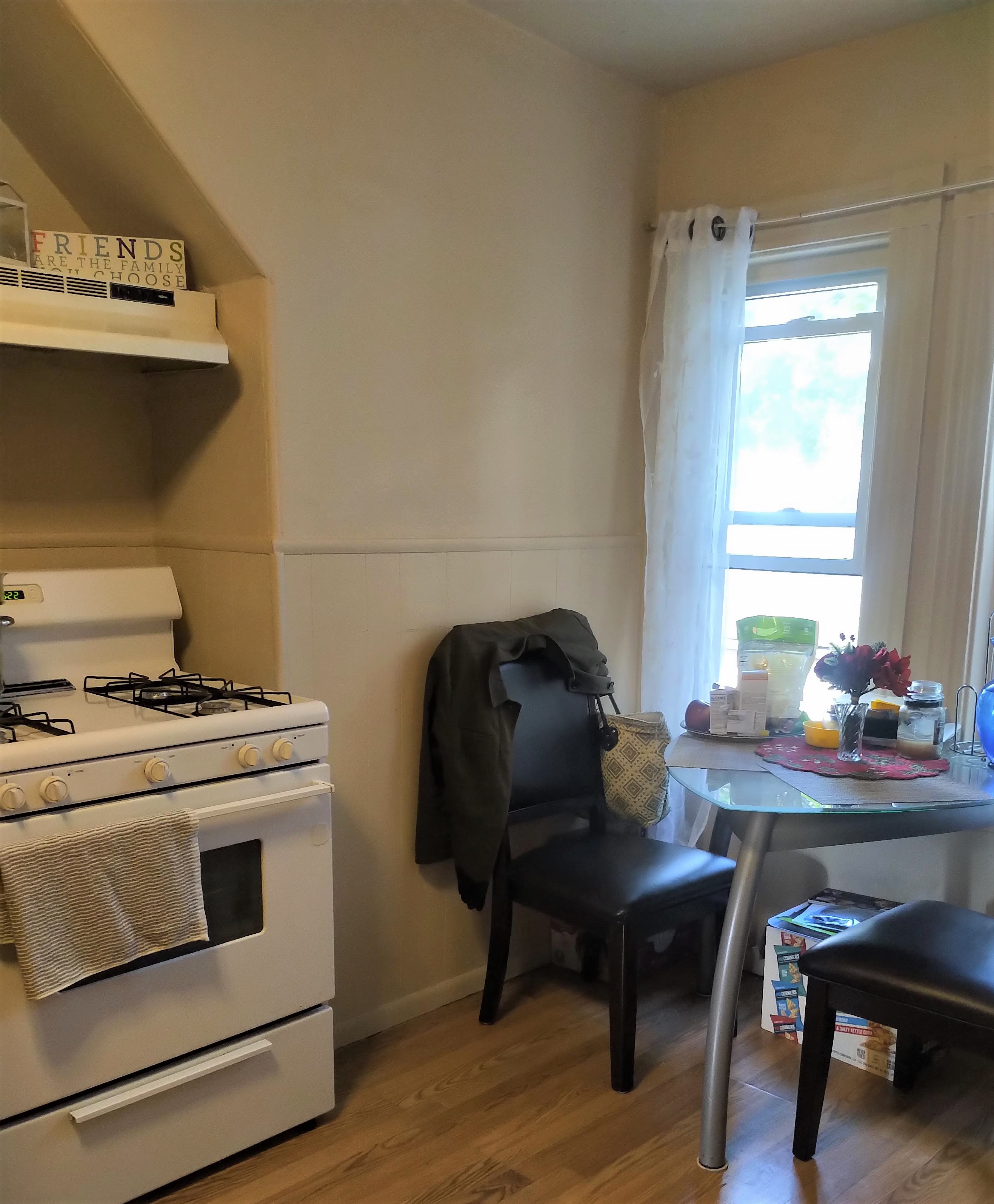 1 bed, 1 bath apartment for rent at 27 Mcbride St Unit 3, Jamaica Plain — photo 3 of 15