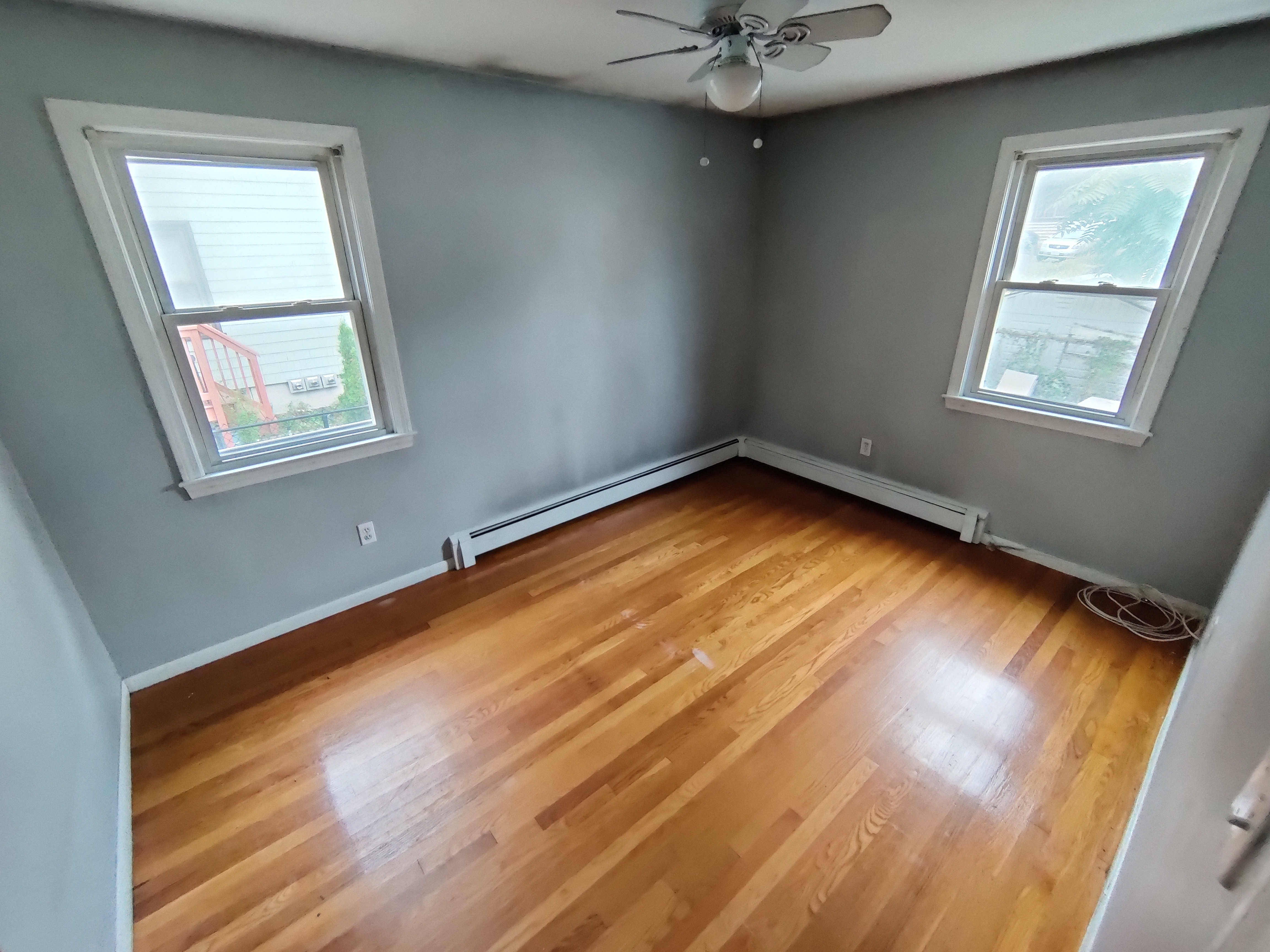 3 bed, 1 bath apartment for rent at 9 Monastery Rd Unit 2, Brighton — photo 1 of 9