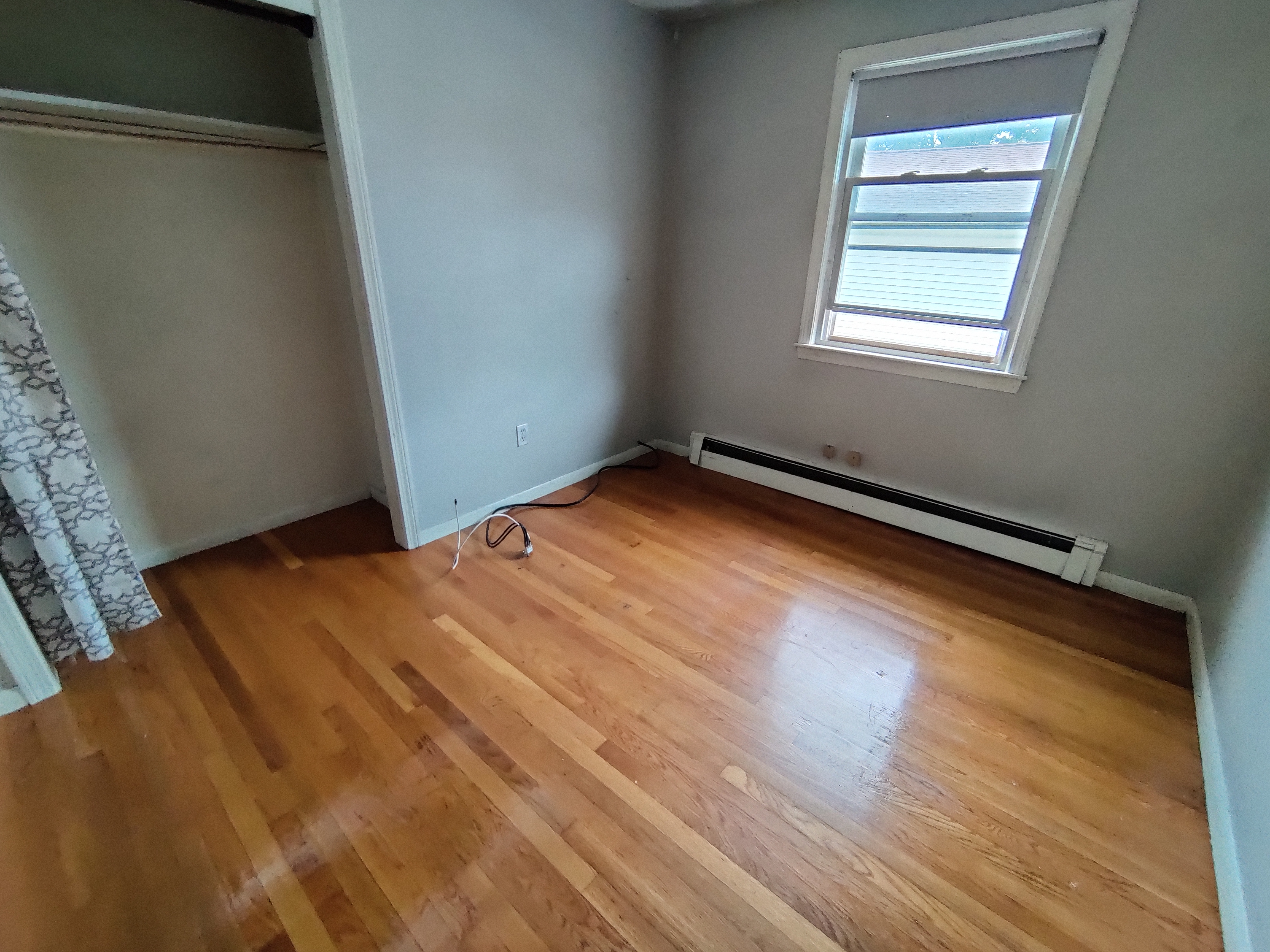 3 bed, 1 bath apartment for rent at 9 Monastery Rd Unit 2, Brighton — photo 7 of 9