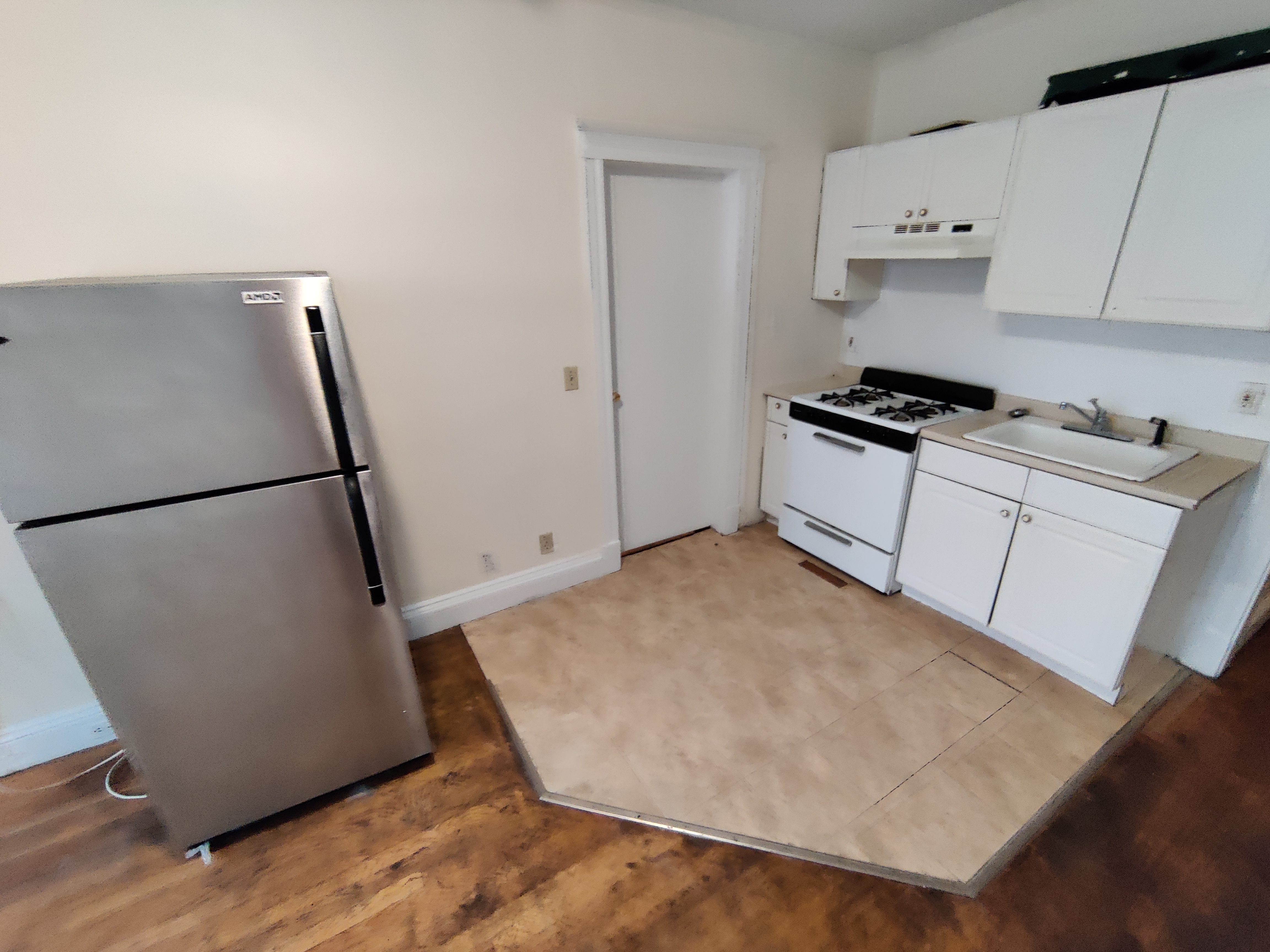 2 bed, 1 bath apartment for rent at 14 Melvin Ave Unit 3, Brighton — photo 9 of 9