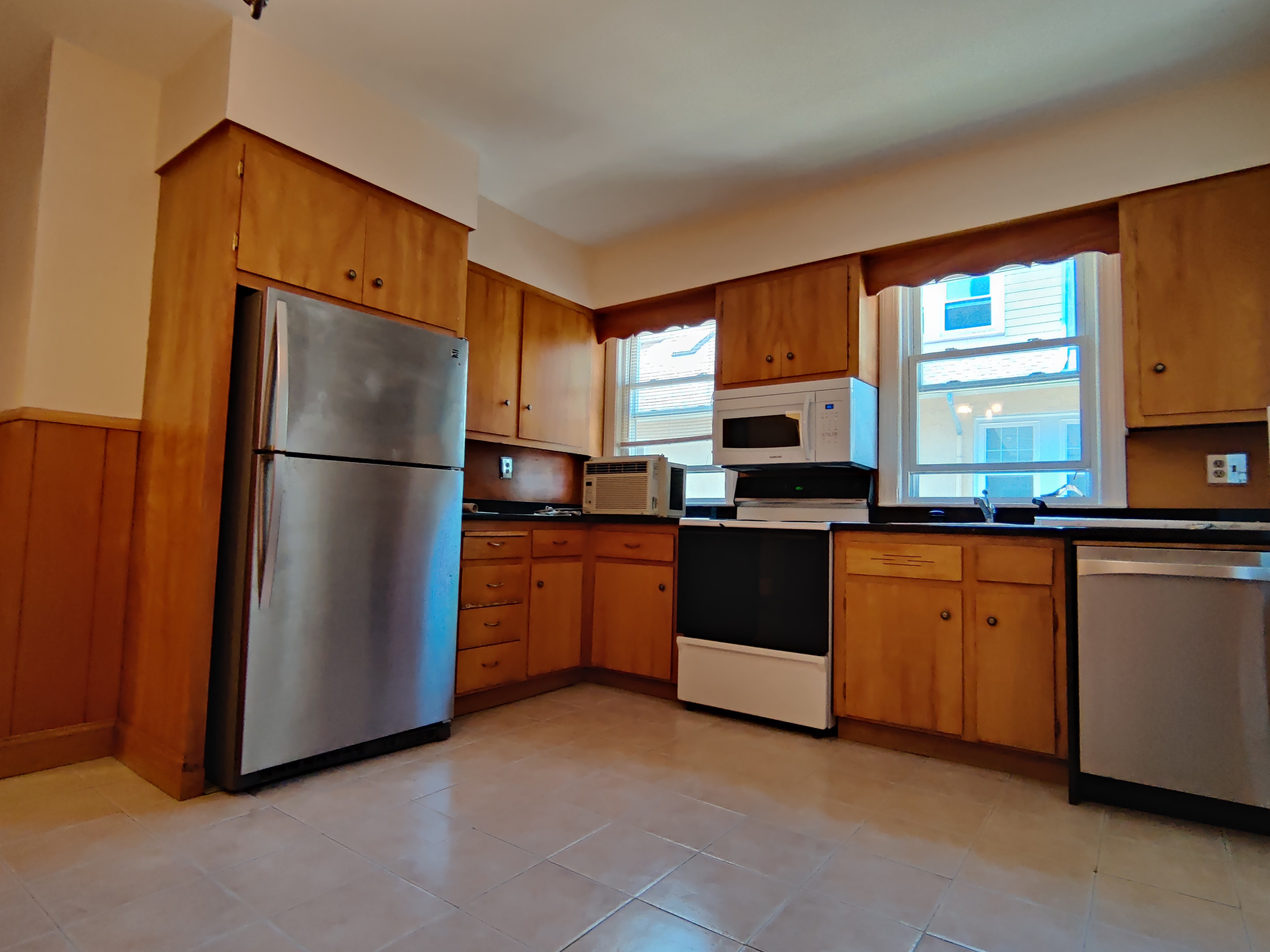 2 bed, 2 bath apartment for rent at 61 Kenwood St Unit 2, Coolidge Corner — photo 13 of 24
