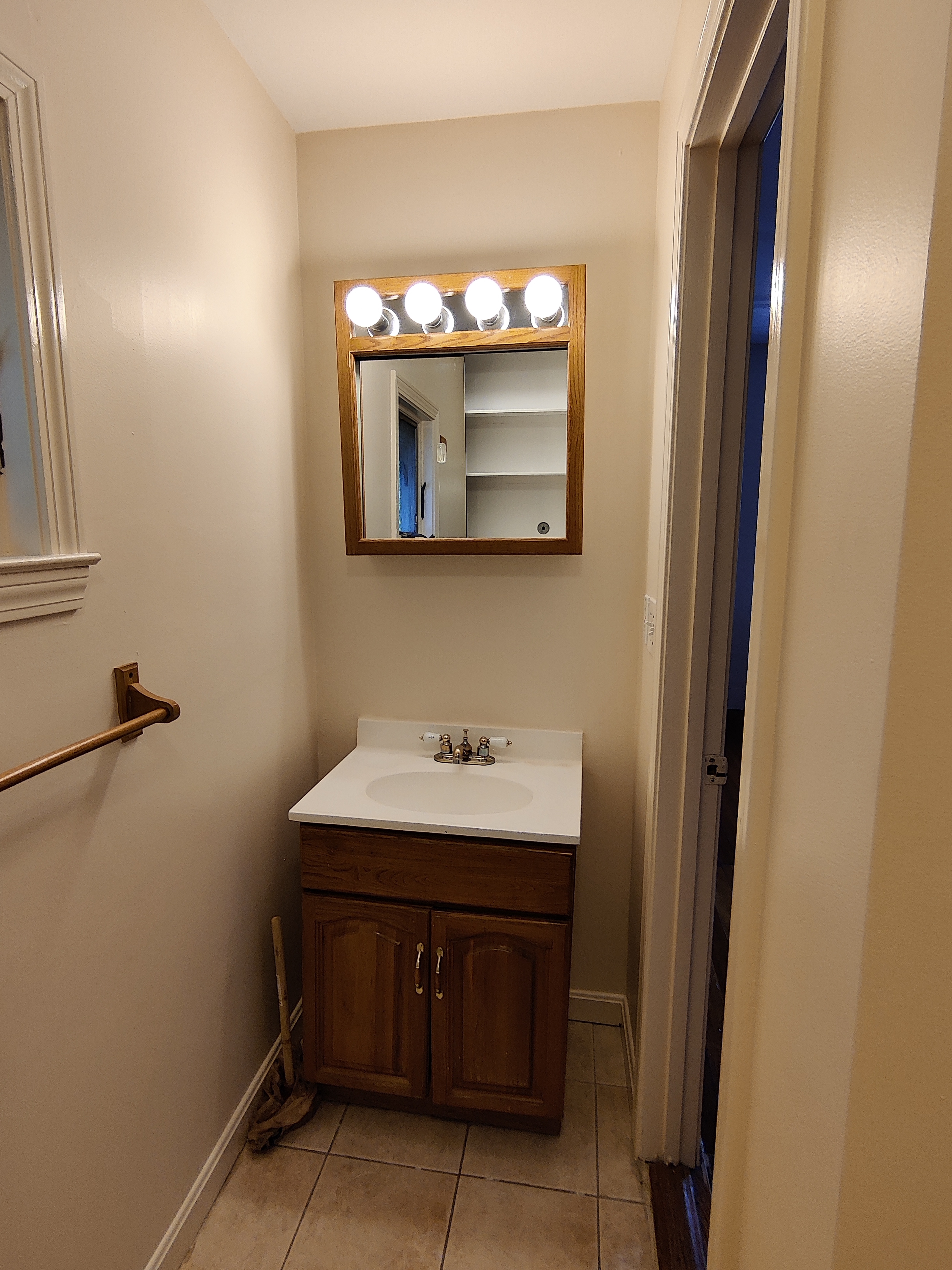 2 bed, 2 bath apartment for rent at 61 Kenwood St Unit 2, Coolidge Corner — photo 21 of 24