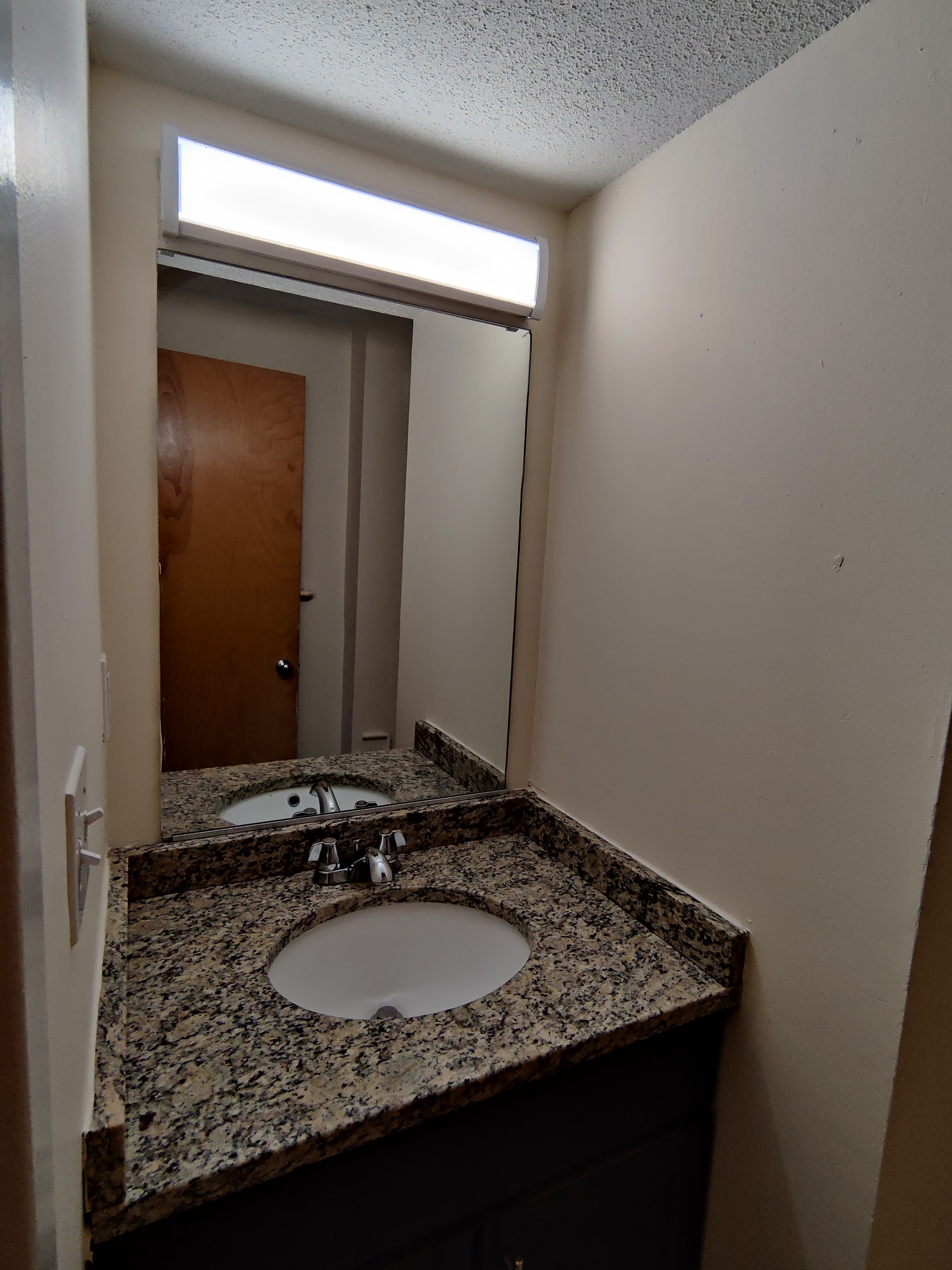 2 bed, 1.5 bath apartment for rent at 154 Beacon St Unit A2, Brighton — photo 10 of 30