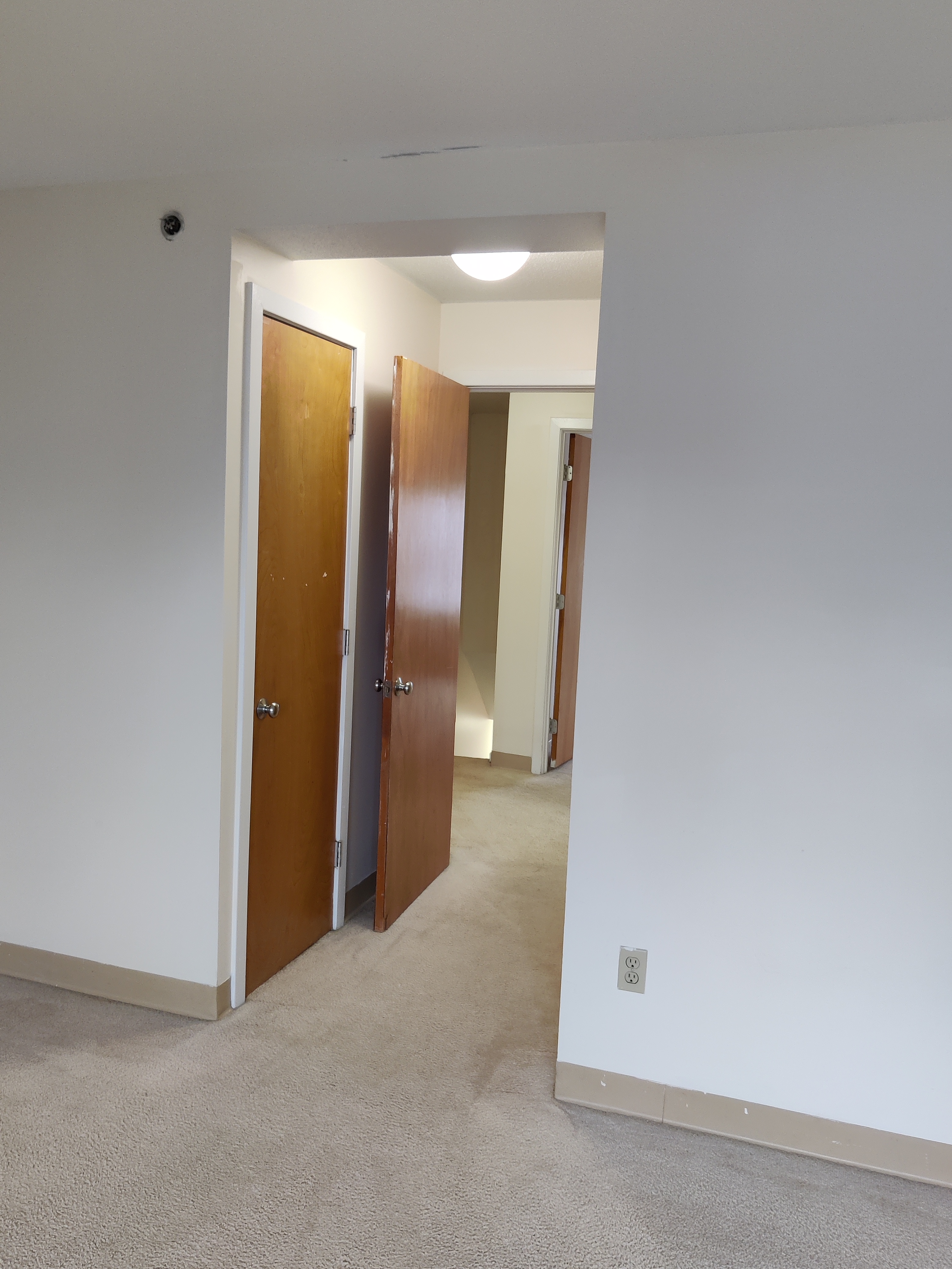 2 bed, 1.5 bath apartment for rent at 154 Beacon St Unit A2, Brighton — photo 28 of 30