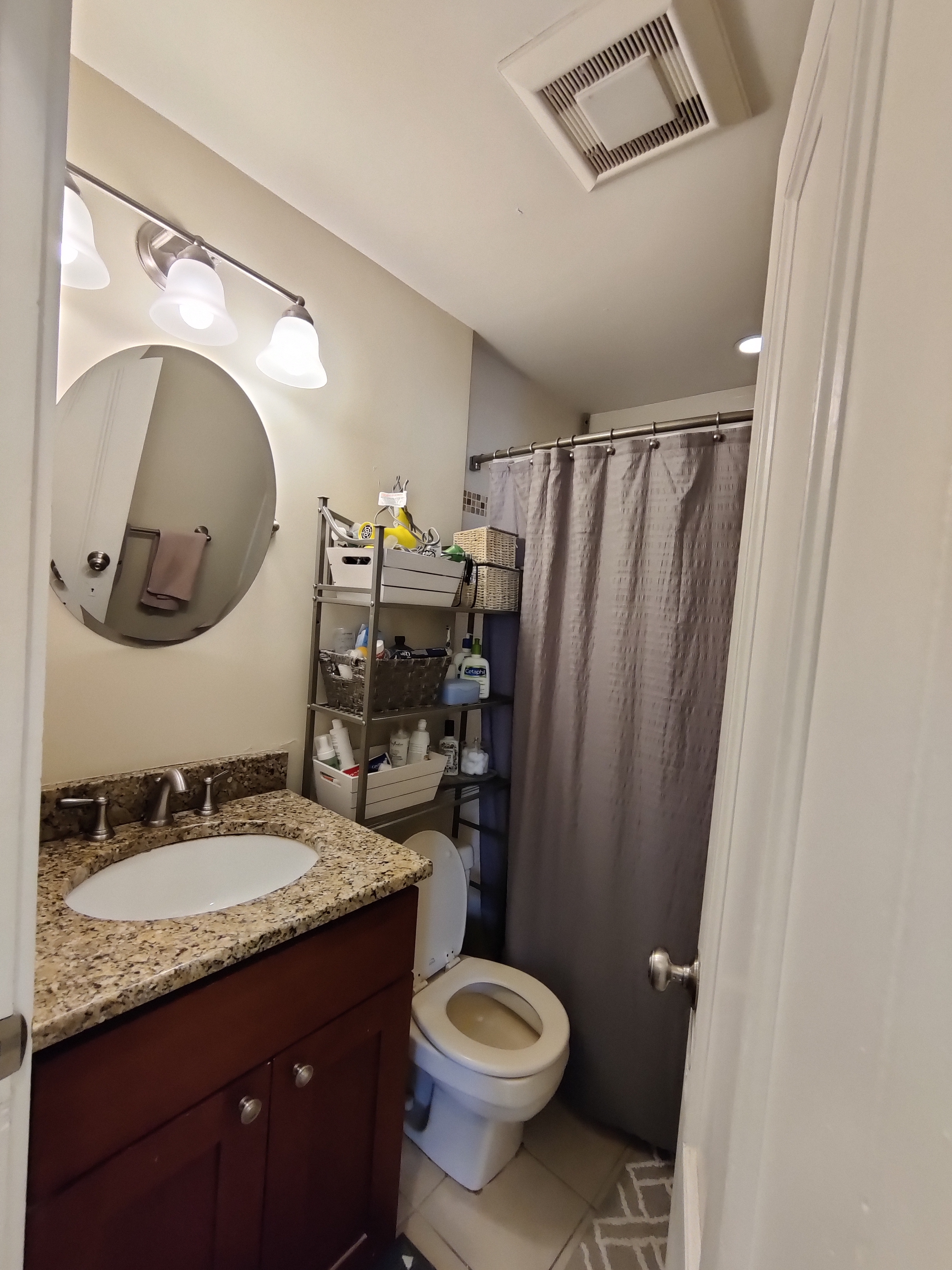 4 bed, 2 bath apartment for rent at 91 Surrey St Unit 2, Brighton — photo 15 of 26