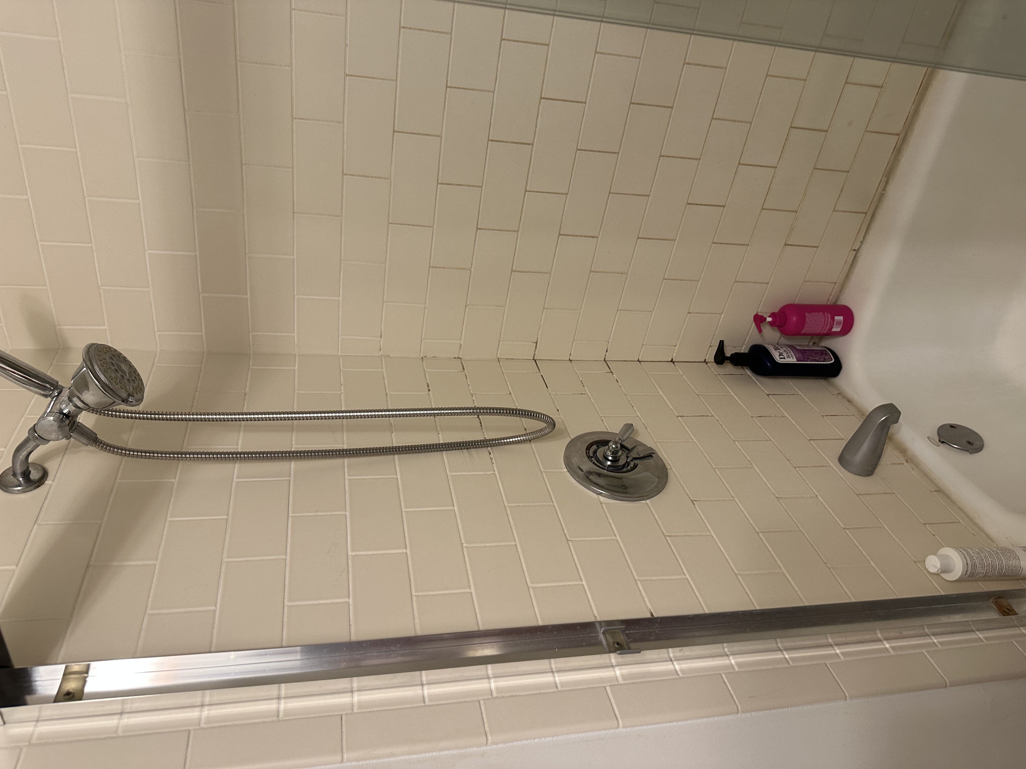 2 bed, 1 bath apartment for rent at 405 Commonwealth Ave Unit 5, Back Bay — photo 11 of 18