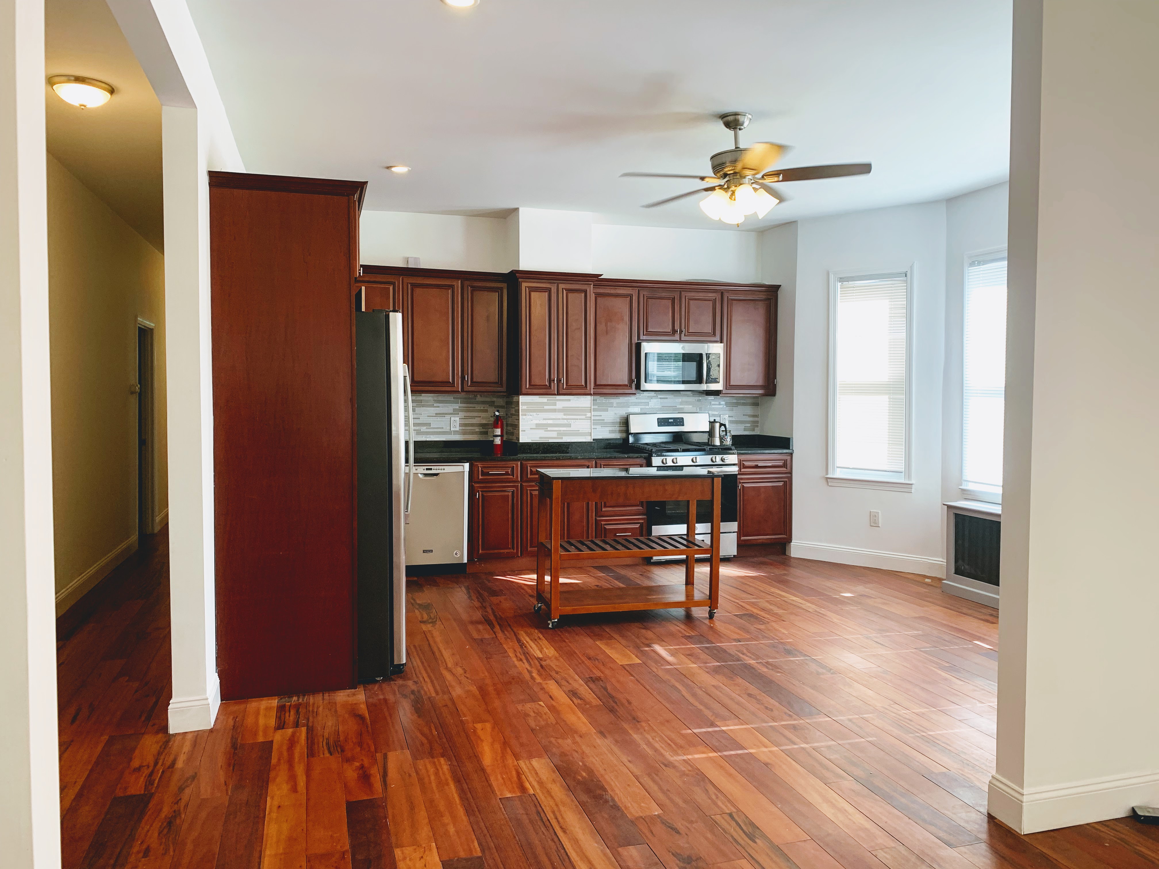 3 bed, 2 bath apartment for rent at 196 Amory St Unit 1, Jamaica Plain — photo 4 of 30