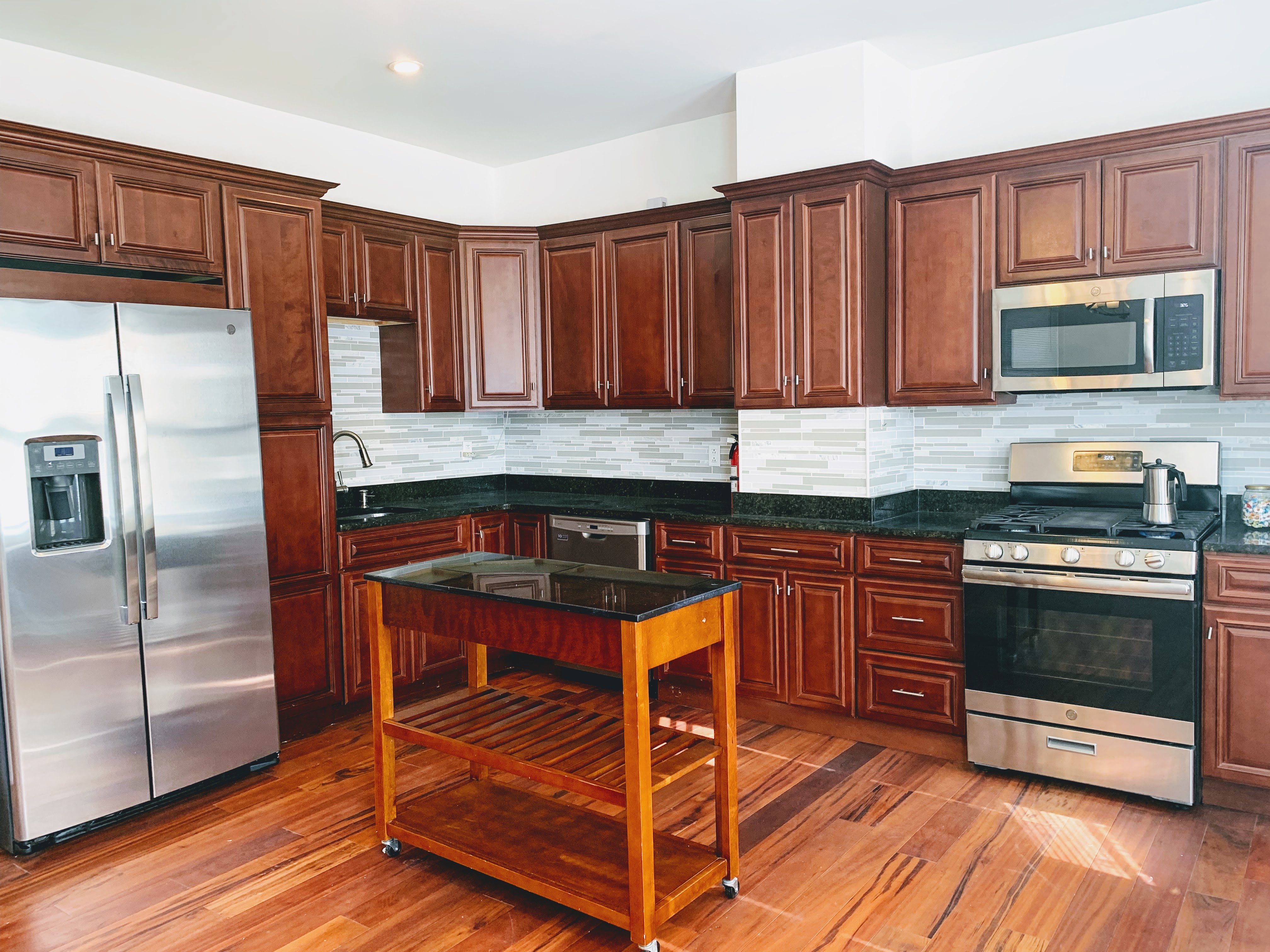 3 bed, 2 bath apartment for rent at 196 Amory St Unit 1, Jamaica Plain — photo 7 of 30