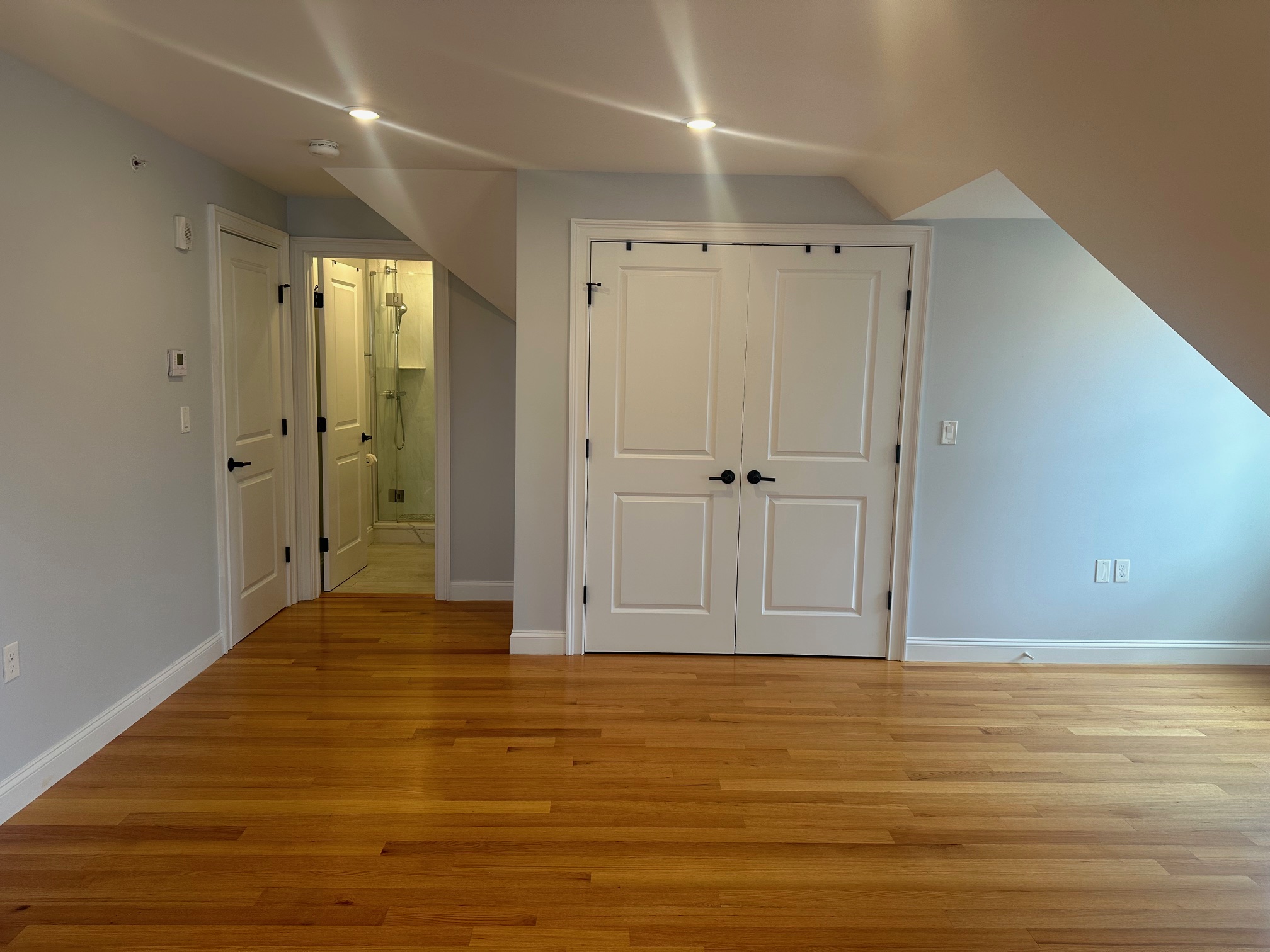 2 bed, 2 bath apartment for rent at 25 Chilcott Pl Unit 3, Jamaica Plain — photo 11 of 17
