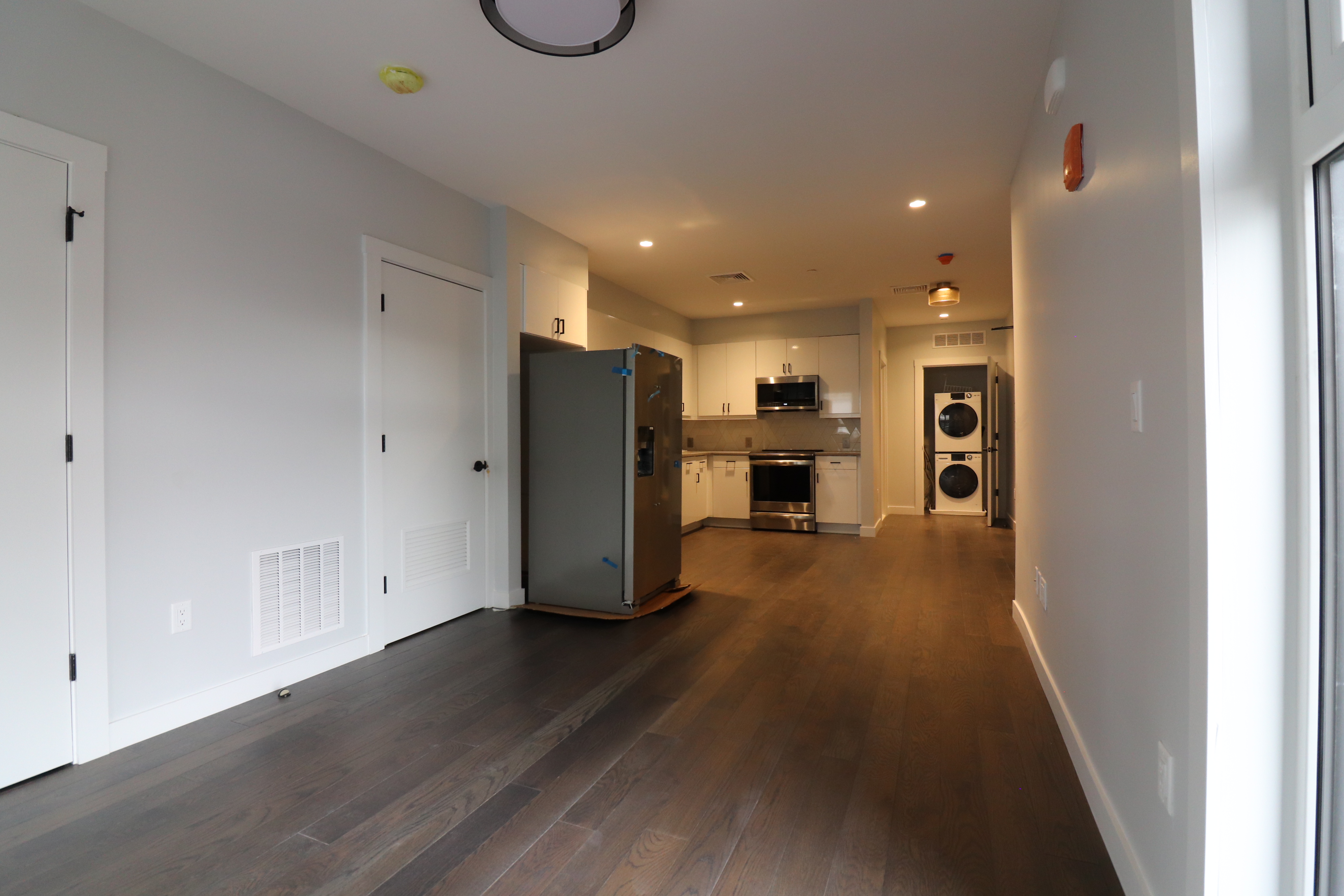 Studio bed, 1 bath apartment for rent at 55 Auburn St Unit 201, Coolidge Corner — photo 3 of 9