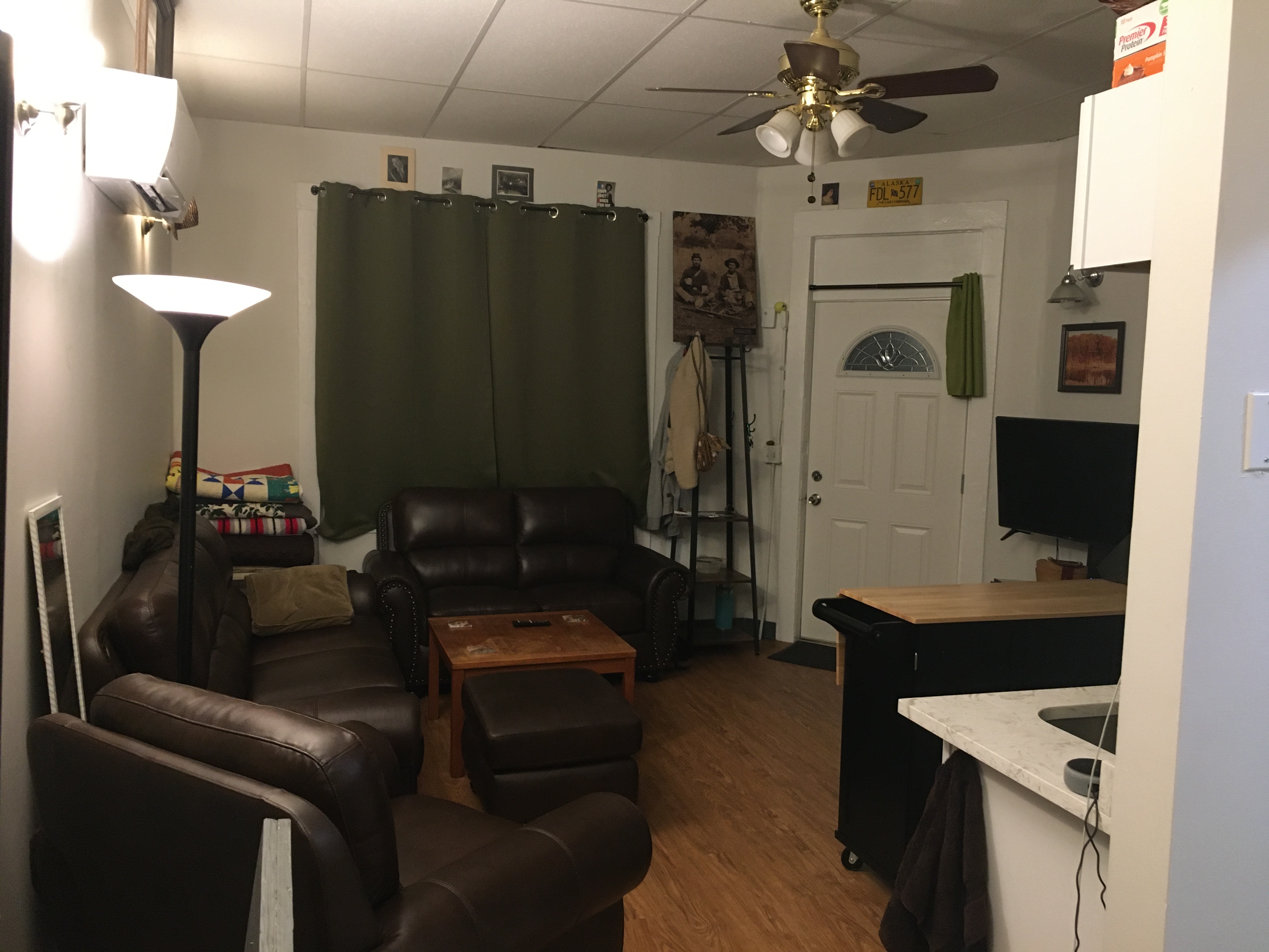 Studio bed, 1 bath apartment for rent at 302 Beacon St Unit A, Porter Square — photo 2 of 15