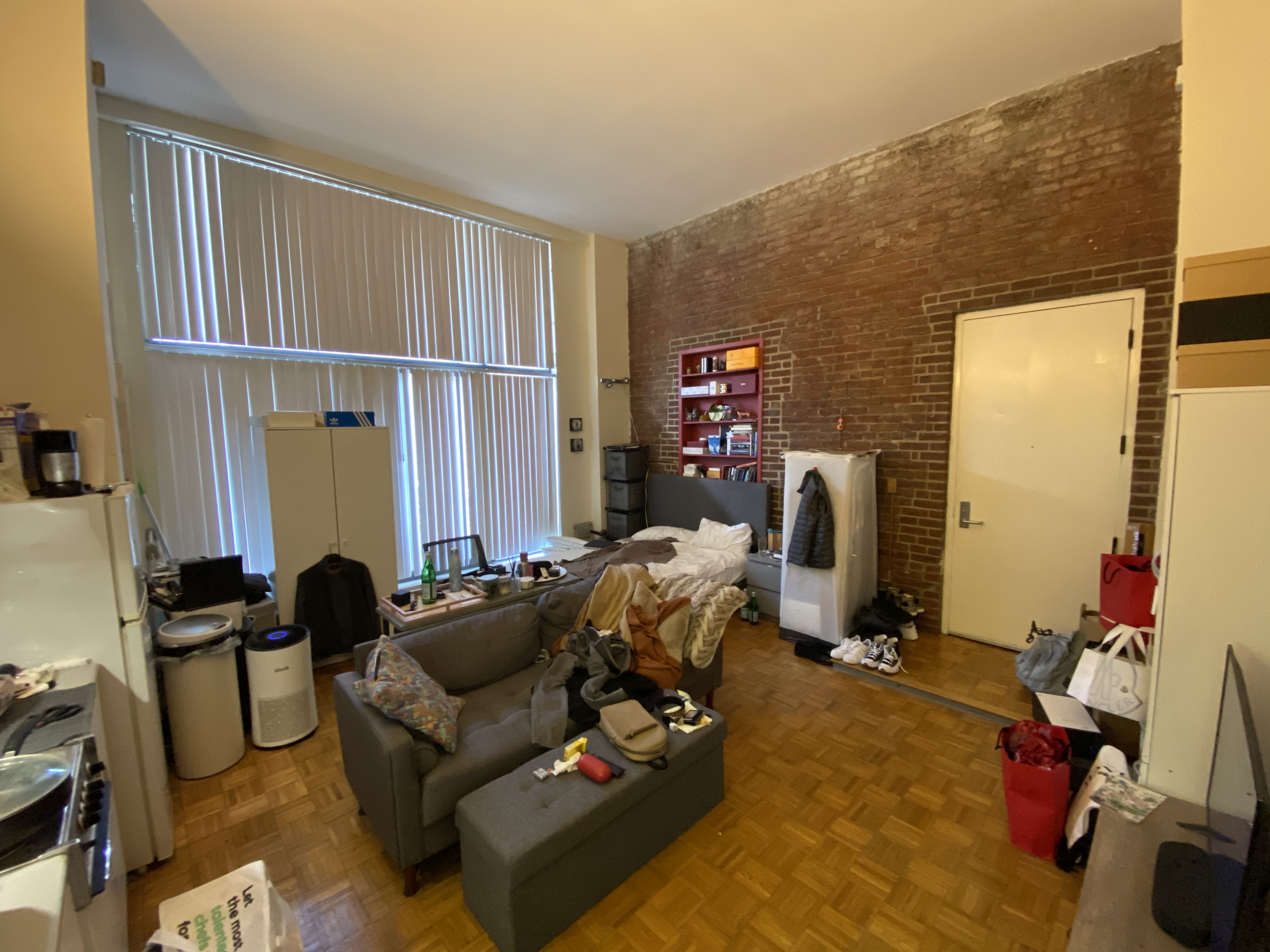 Studio bed, 1 bath apartment for rent at 61 Brookline Ave Unit 315, Fenway — photo 2 of 4