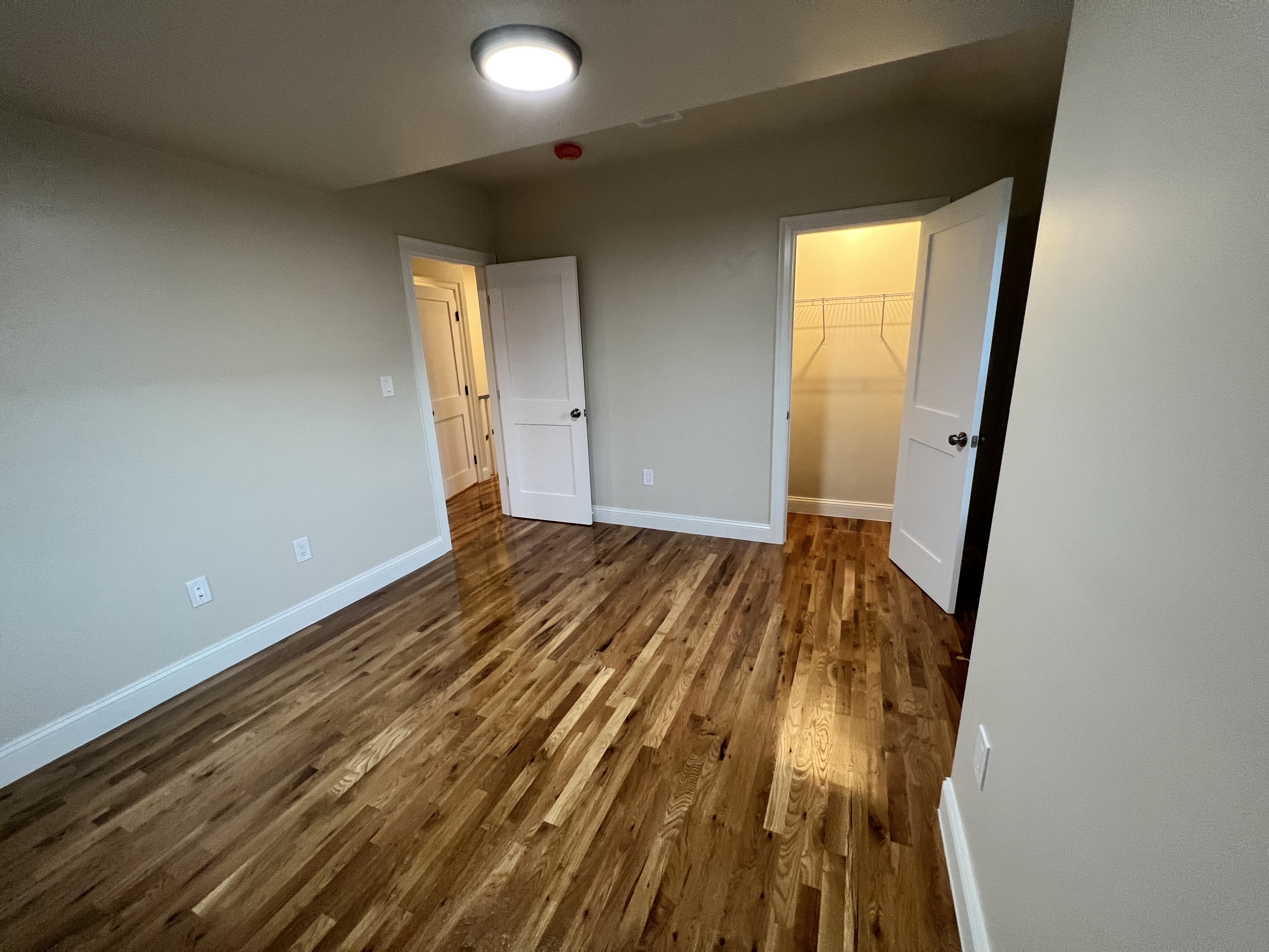 4 bed, 2.5 bath apartment for rent at 62 Golden Ave Unit 1, Medford — photo 14 of 24
