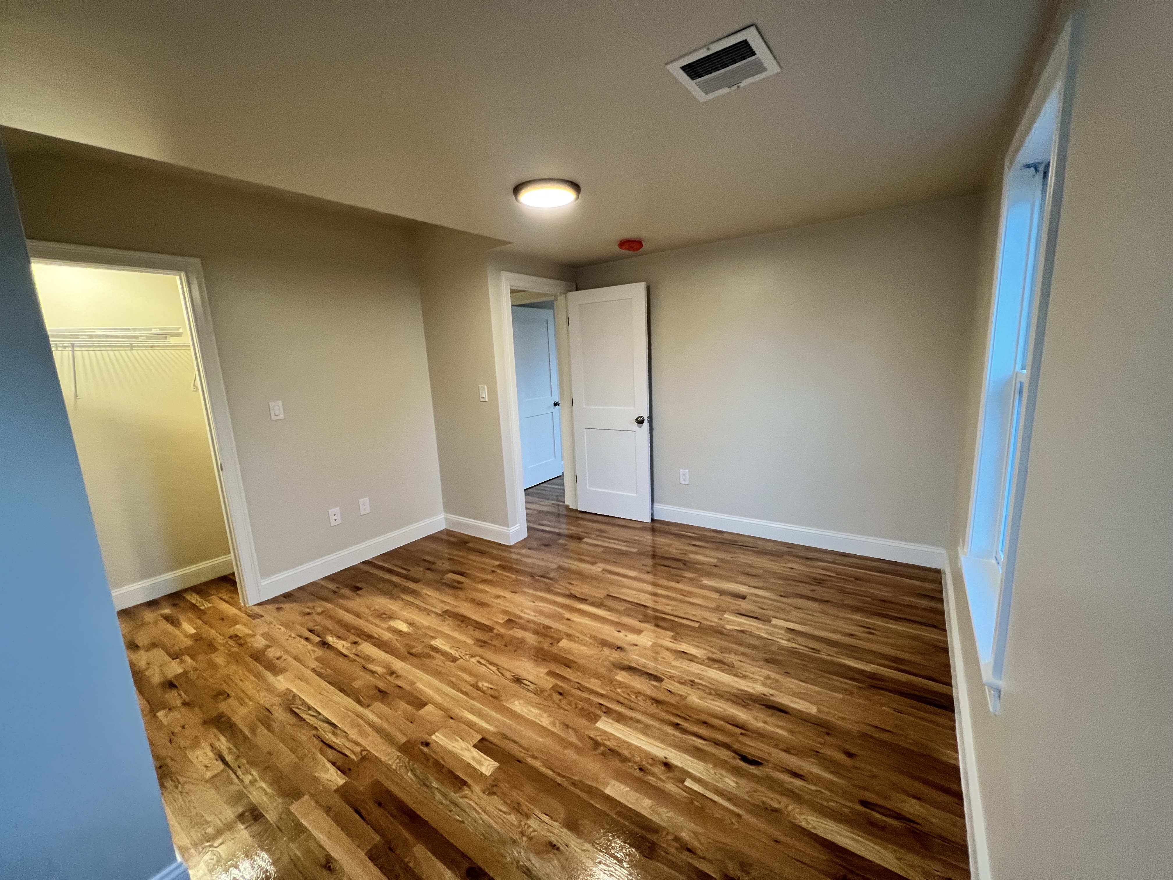 4 bed, 2.5 bath apartment for rent at 62 Golden Ave Unit 1, Medford — photo 16 of 24