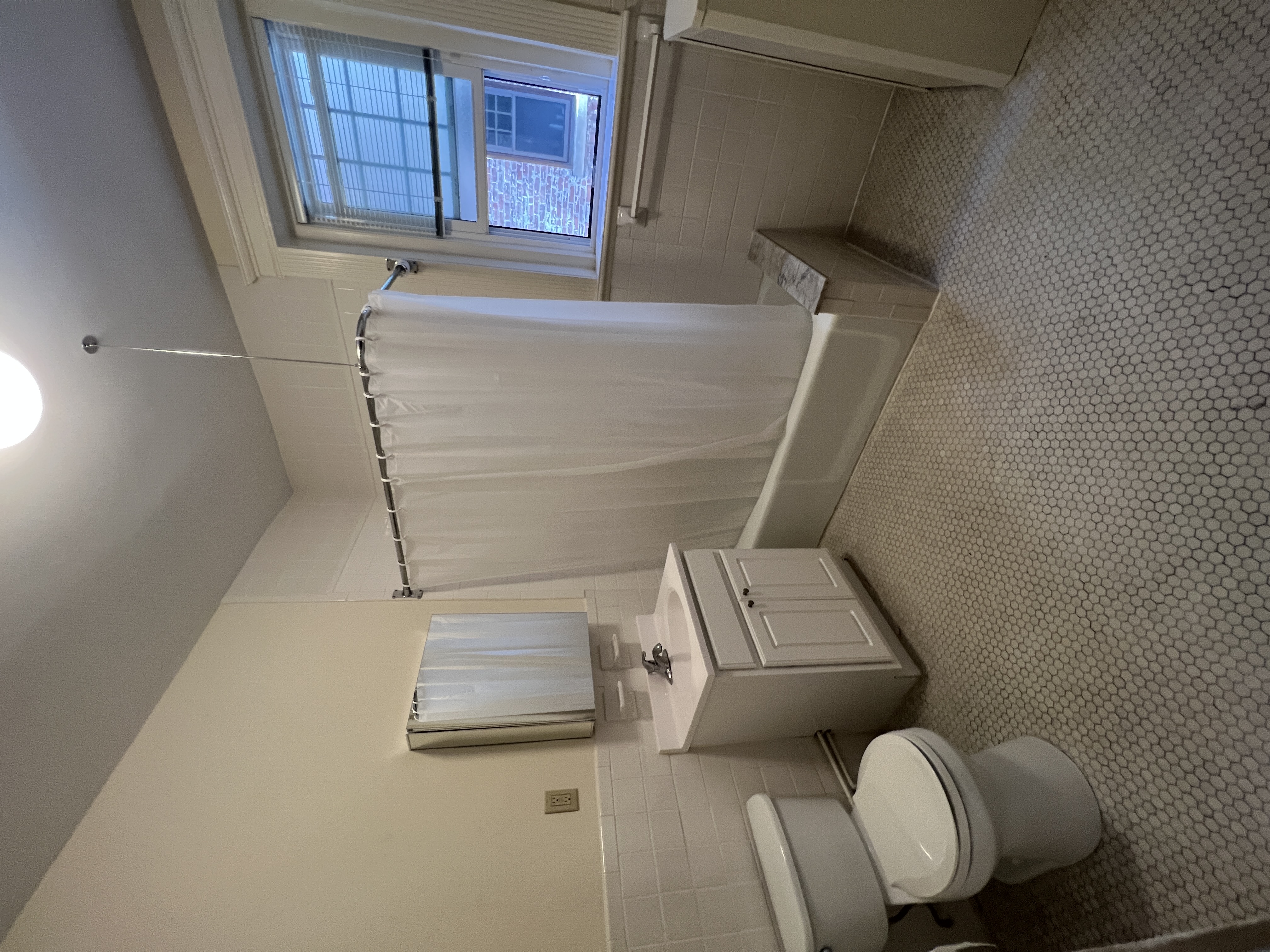 3 bed, 2 bath apartment for rent at 75 Longwood Ave Unit 1R, Longwood — photo 7 of 16