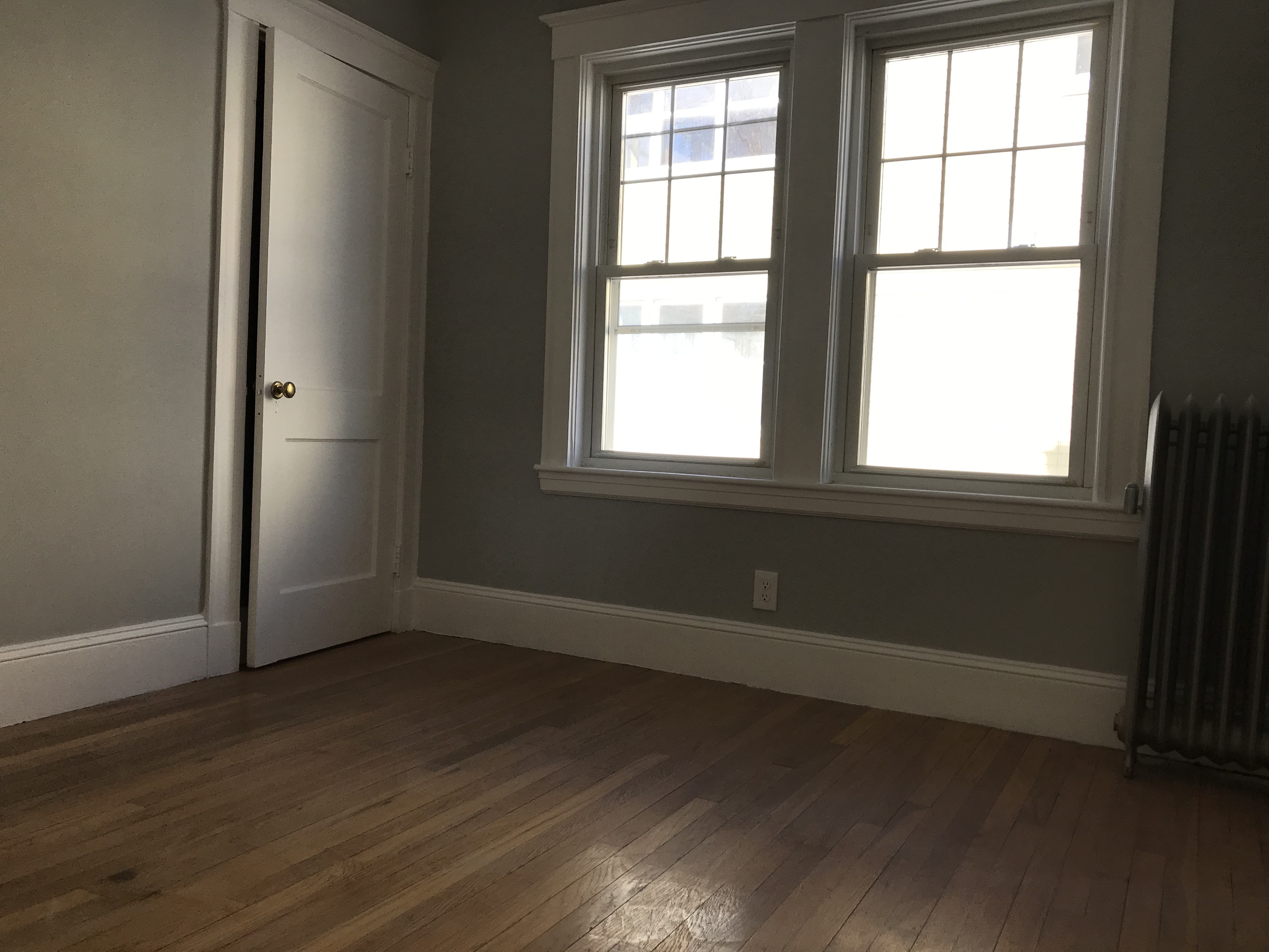 2 bed, 1 bath apartment for rent at 54 Brooks Ave Unit 1, Arlington — photo 6 of 7