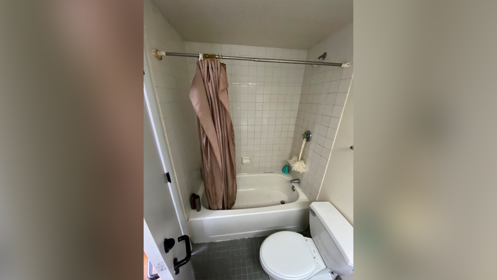 Studio bed, 1 bath apartment for rent at 61 Brookline Ave Unit 401, Fenway — photo 4 of 4