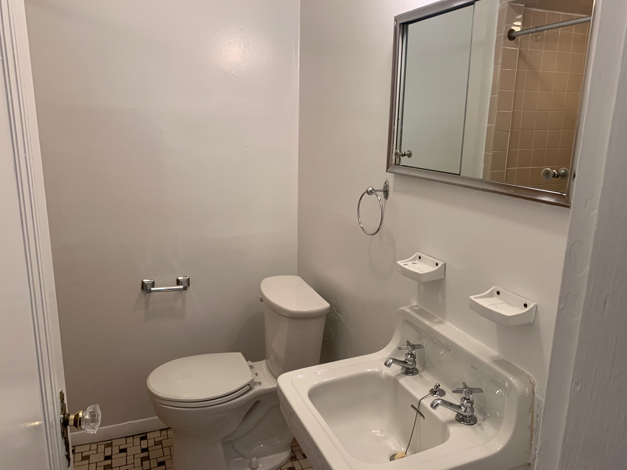 2 bed, 1 bath apartment for rent at 34 Medfield St Unit 2, Fenway — photo 8 of 14