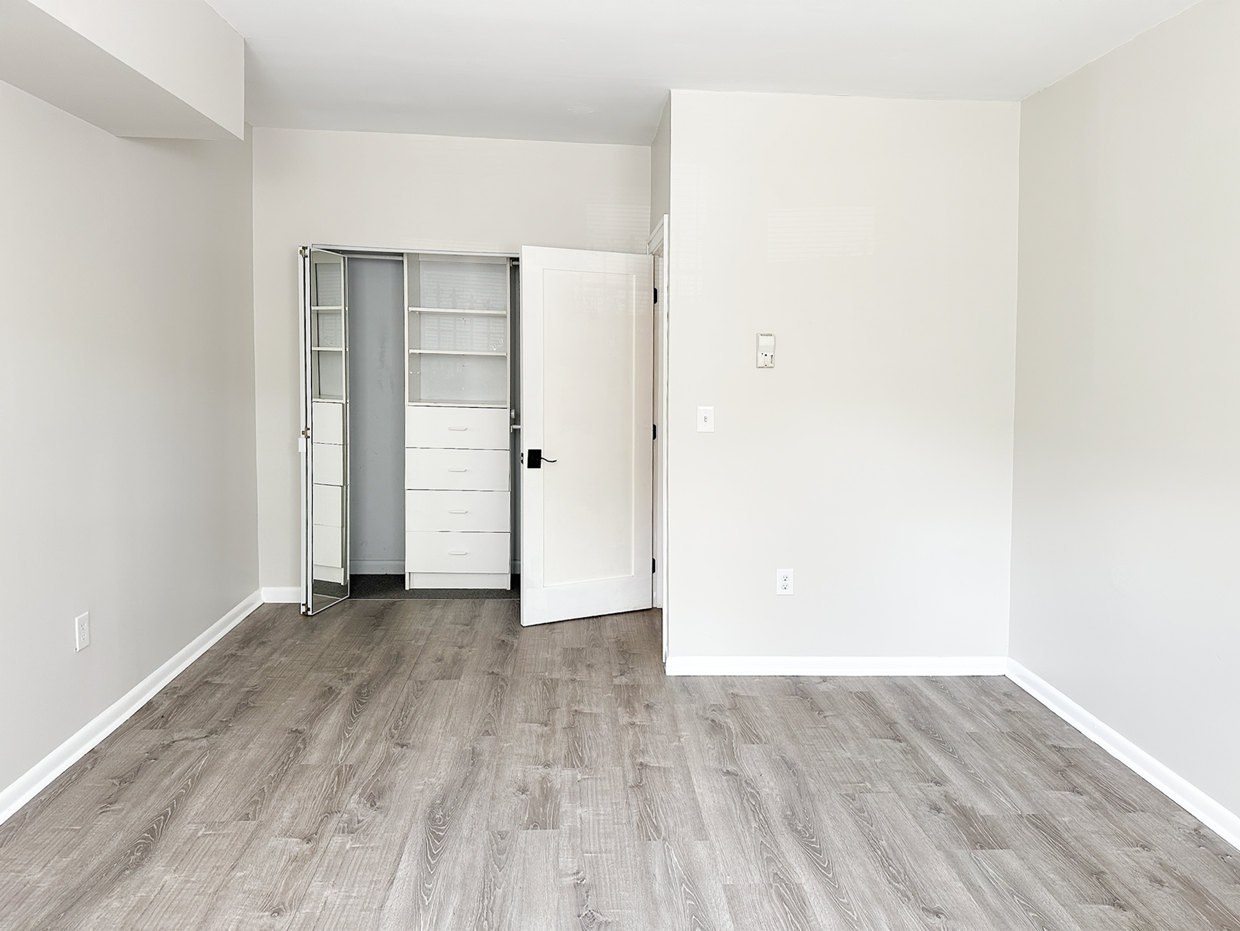 1 bed, 1 bath apartment for rent at 49 Fort Ave Unit 1, Roxbury — photo 10 of 15