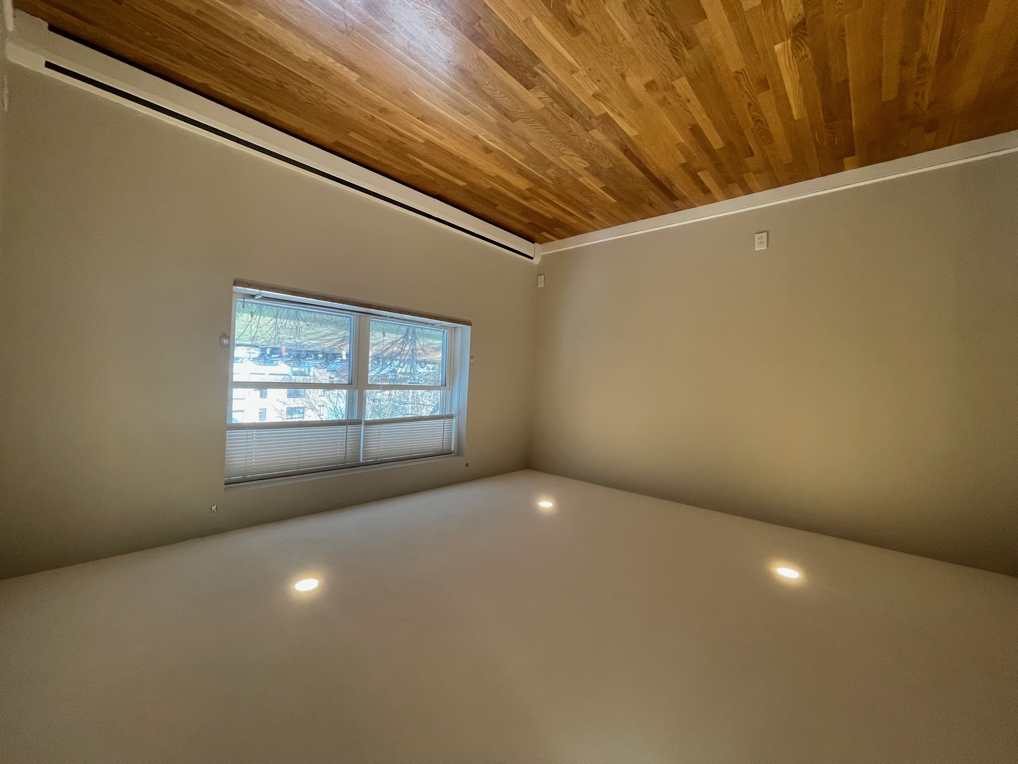 2 bed, 1 bath apartment for rent at 11 Cogswell Ave Unit 6, Porter Square — photo 8 of 11