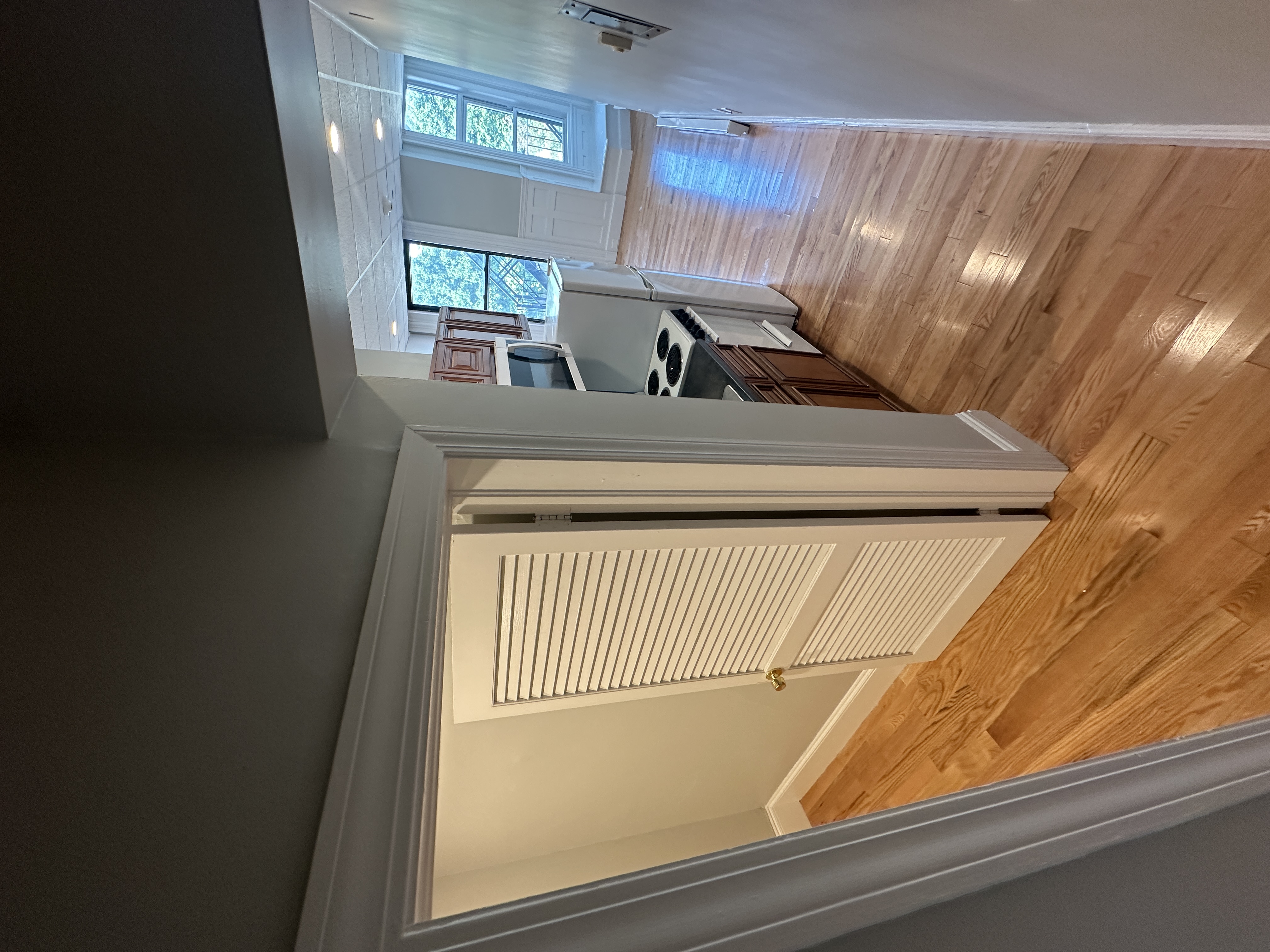 1 bed, 1 bath apartment for rent at 506 Beacon St Unit 7, Back Bay — photo 9 of 16