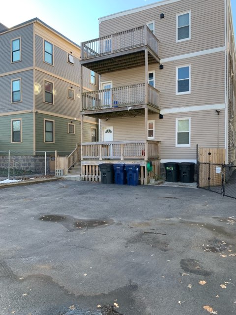 3 bed, 1 bath apartment for rent at 22 Crowell St Unit 2, Dorchester — photo 4 of 13