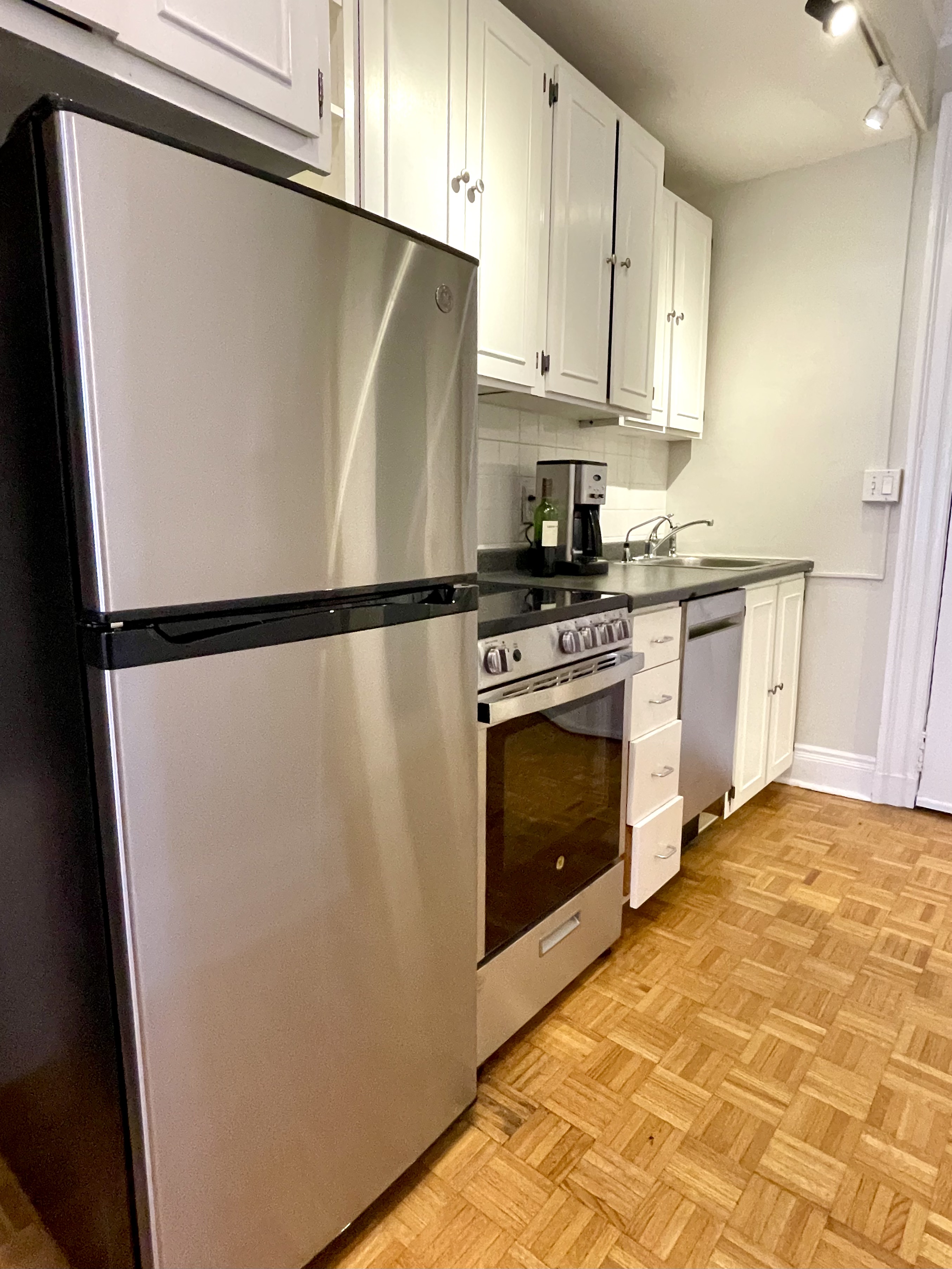 1 bed, 1 bath apartment for rent at 21 Beacon St Unit 5R, Beacon Hill — photo 10 of 14