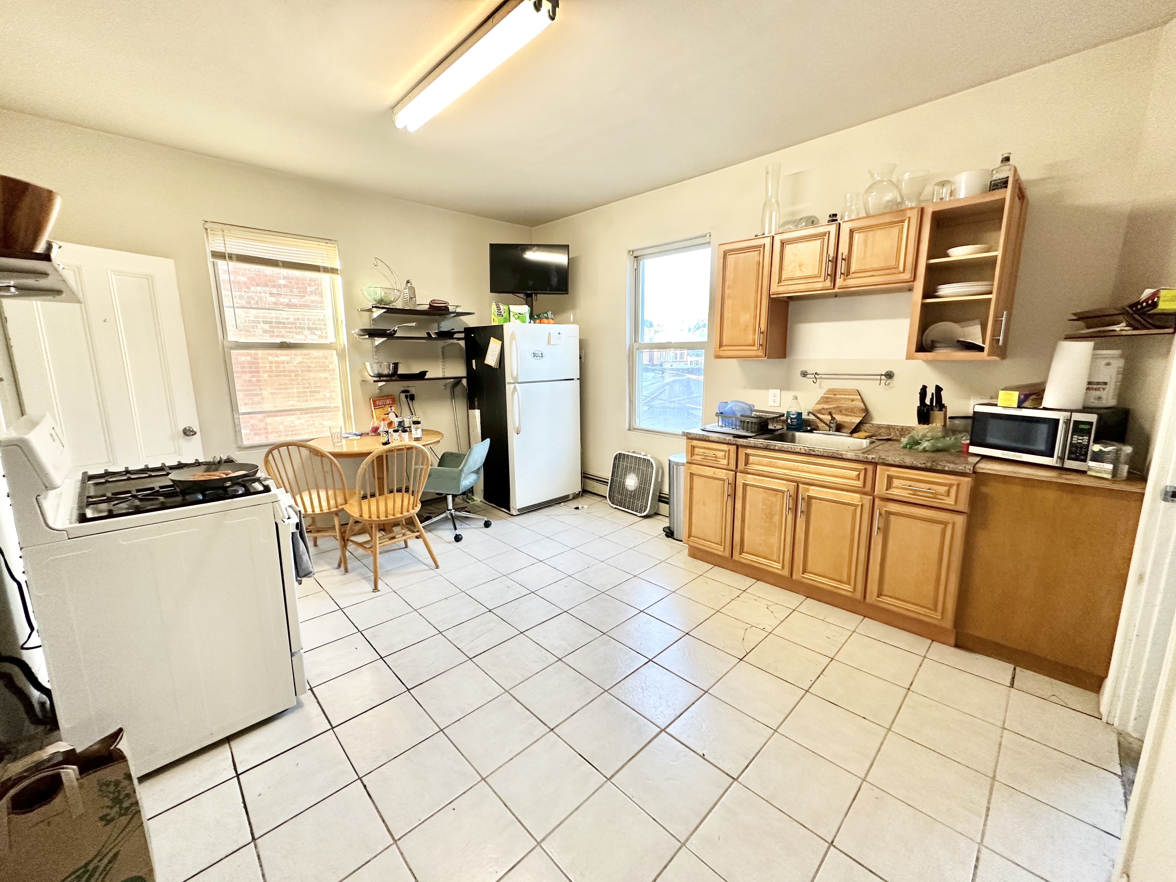 2 bed, 1 bath apartment for rent at 16 Webster Ave Unit 2, East Somerville