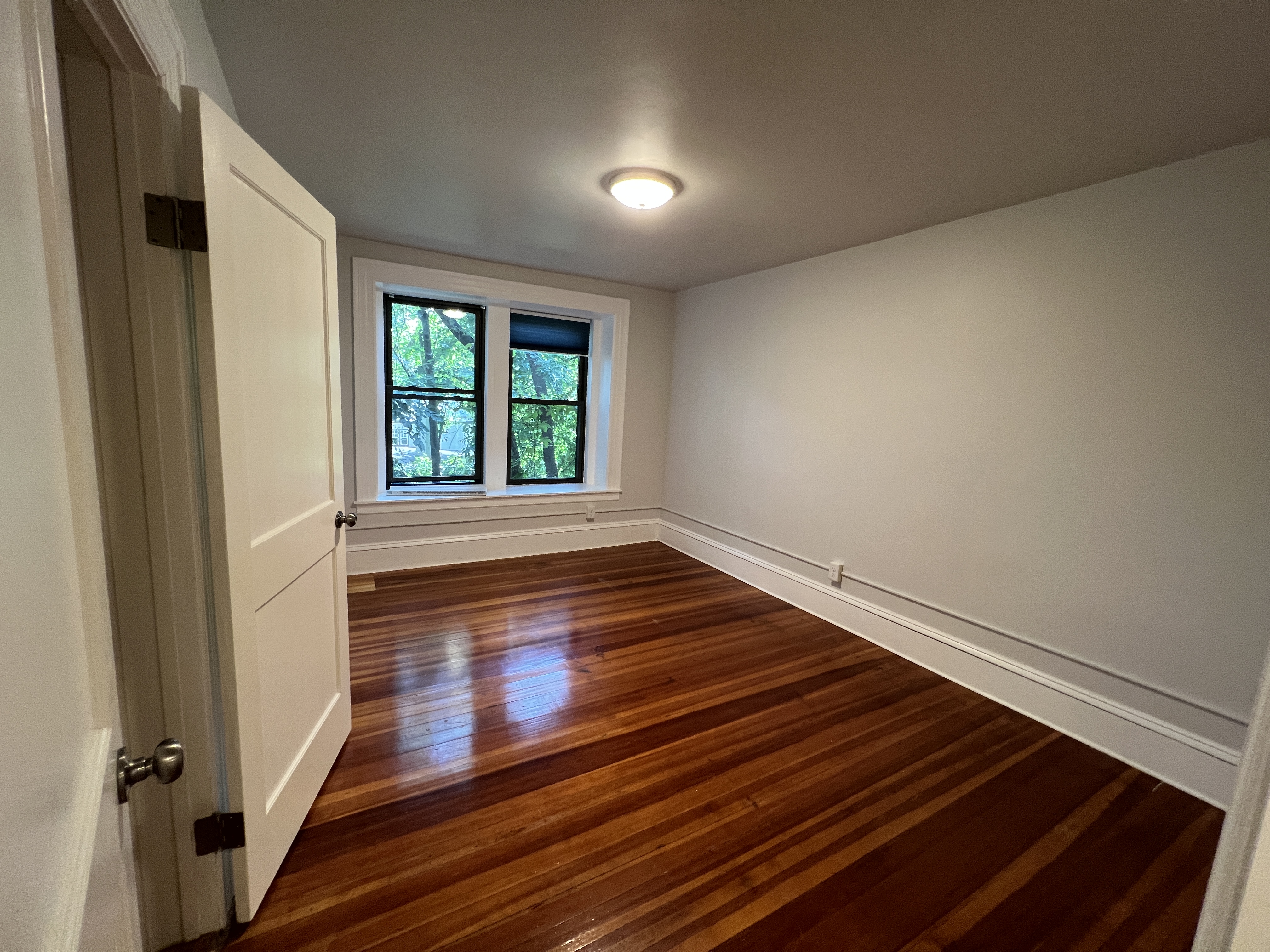 1463 Beacon St, Griggs Park