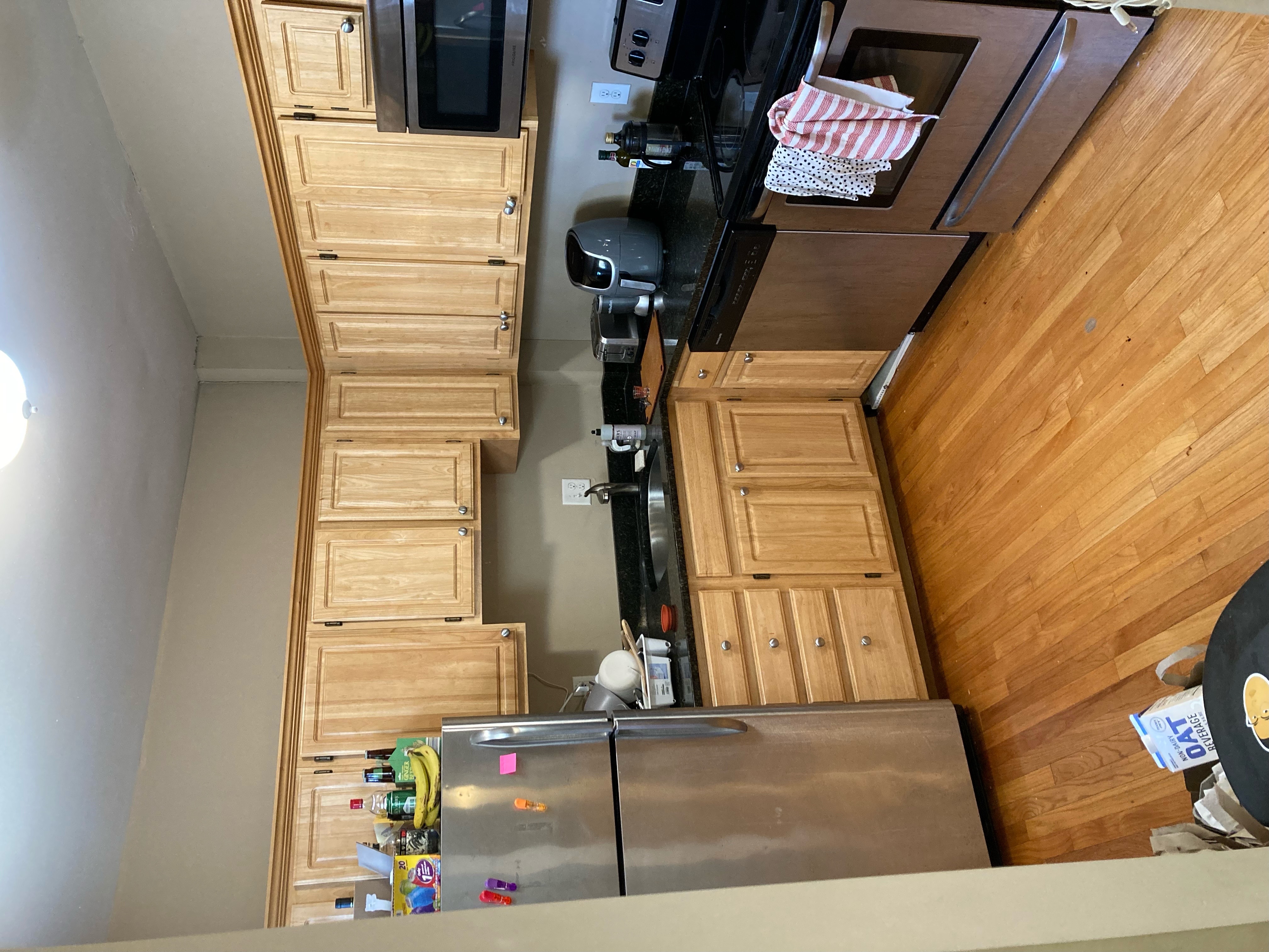 3 bed, 1 bath apartment for rent at 1325 Commonwealth Ave Unit 42, Allston — photo 6 of 7