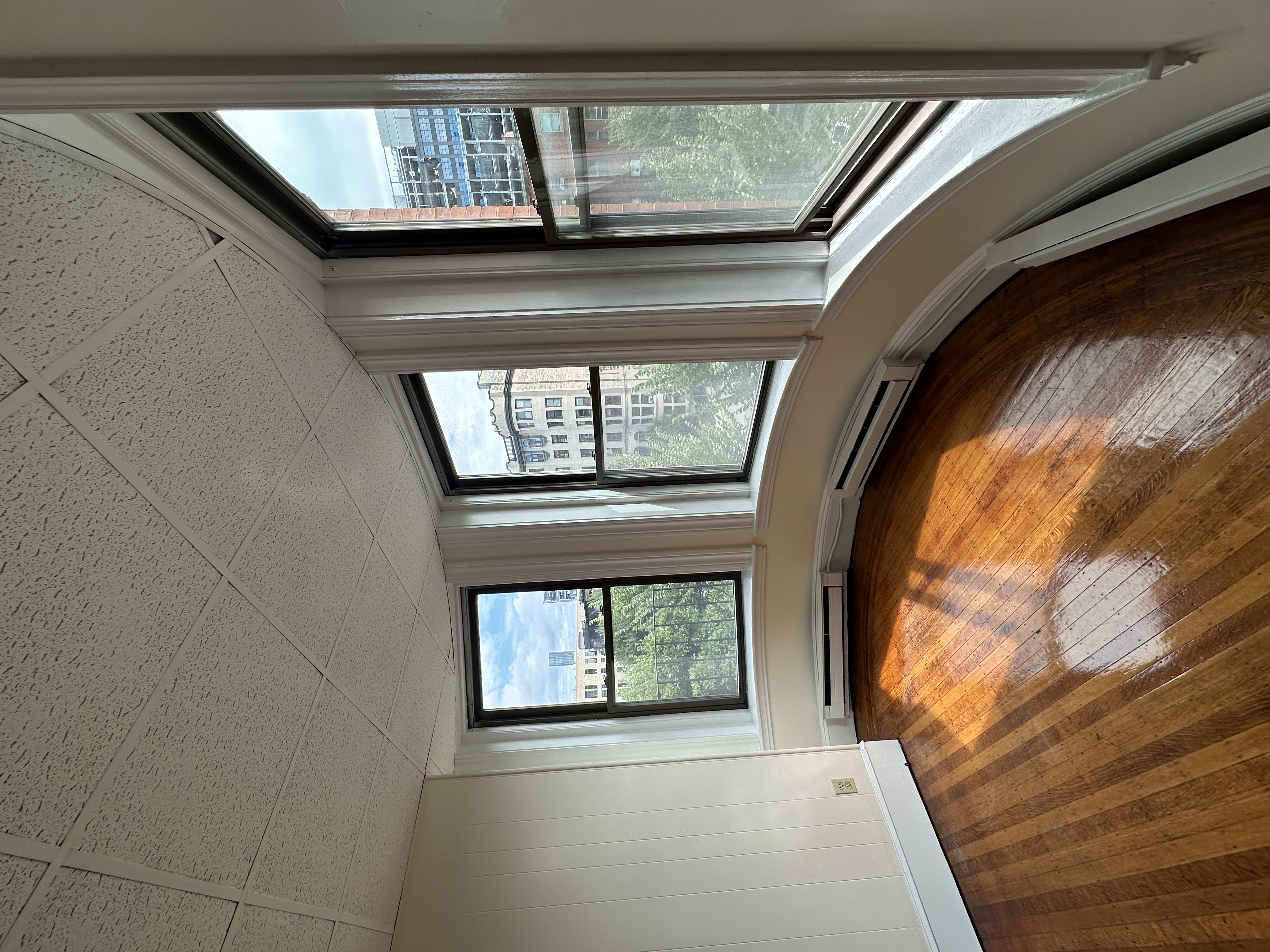 868 Beacon St, Fenway