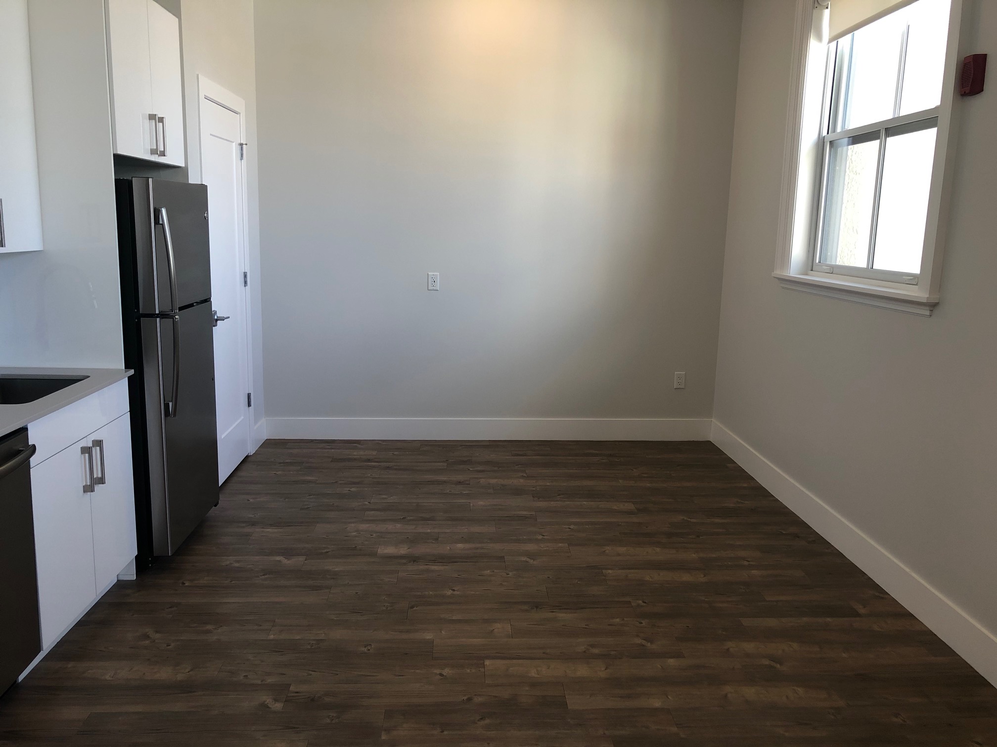 Studio bed, 1 bath apartment for rent at 78 Claymoss Unit 203, Brighton — photo 2 of 7