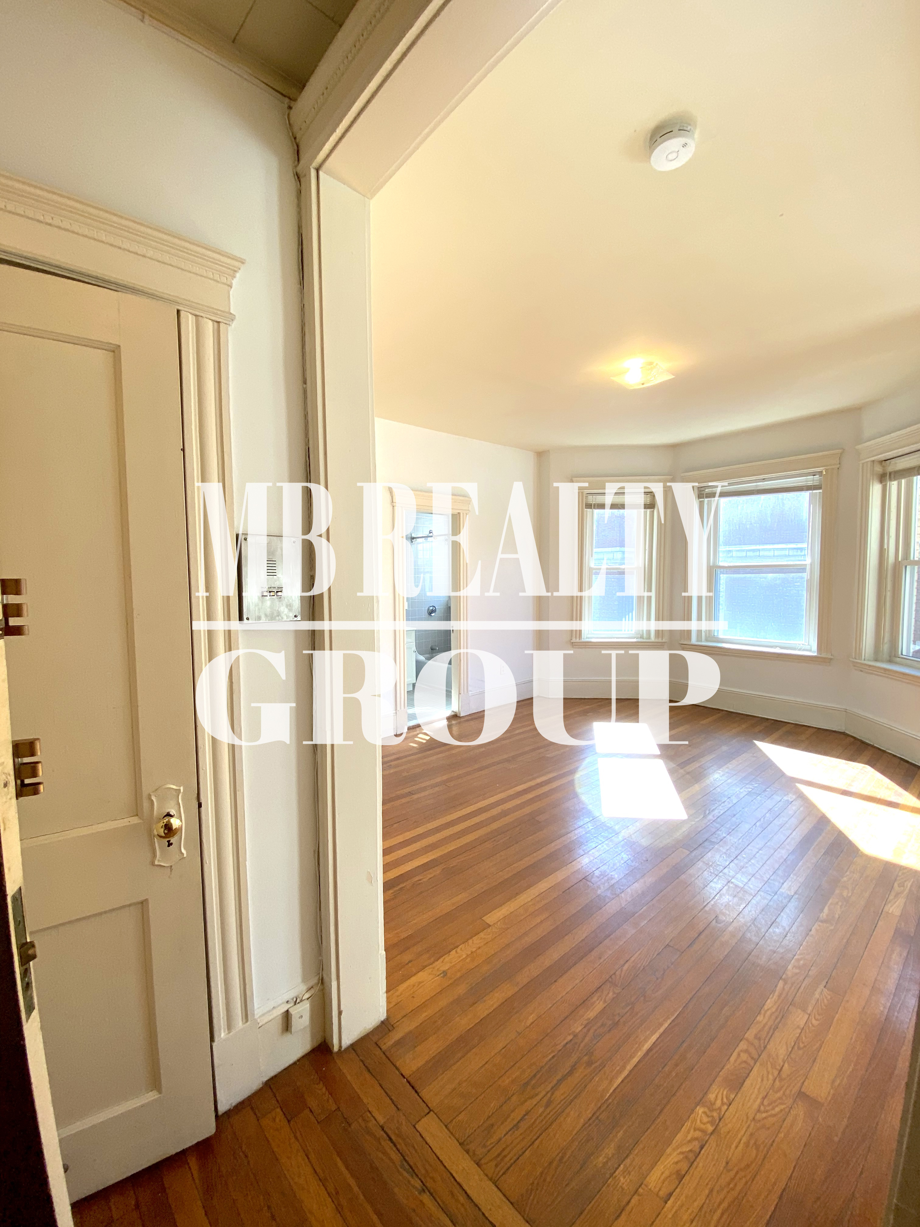 Studio bed, 1 bath apartment for rent at 11 Tetlow St Unit 45, Fenway — photo 3 of 7