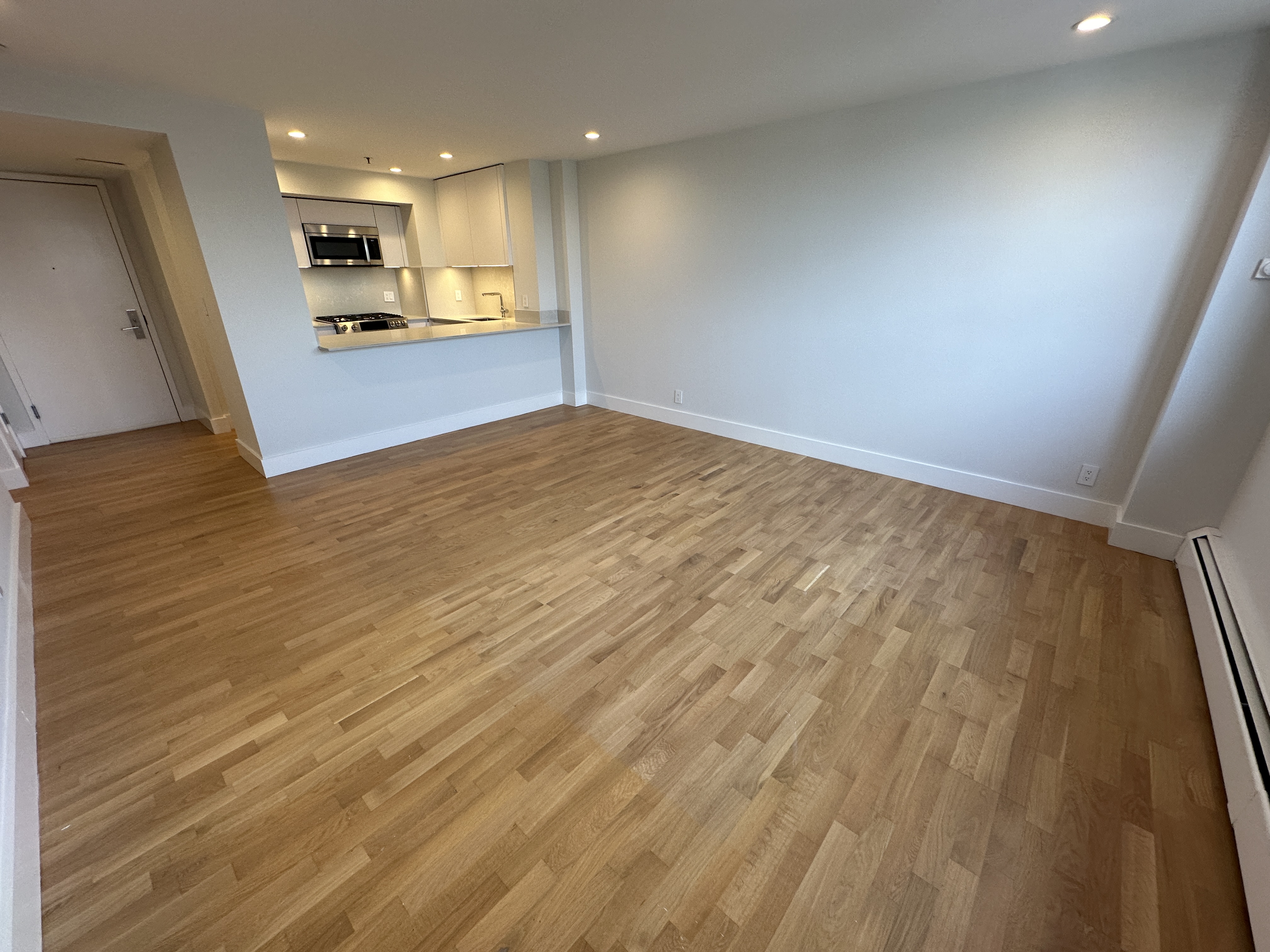 3 bed, 1.5 bath apartment for rent at 1410 Columbia Rd Unit 18B0, South Boston — photo 4 of 48