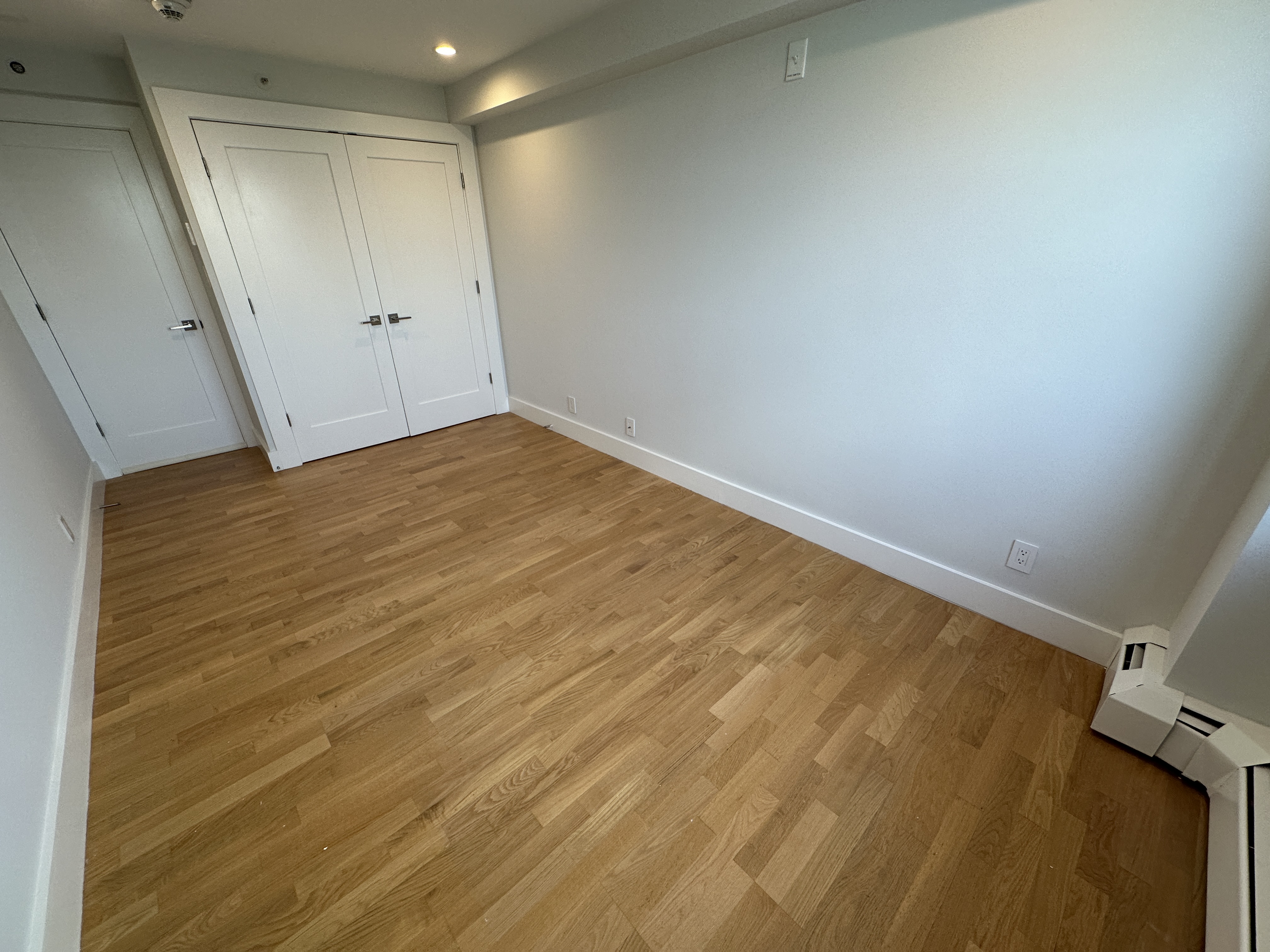 3 bed, 1.5 bath apartment for rent at 1410 Columbia Rd Unit 18B0, South Boston — photo 11 of 48