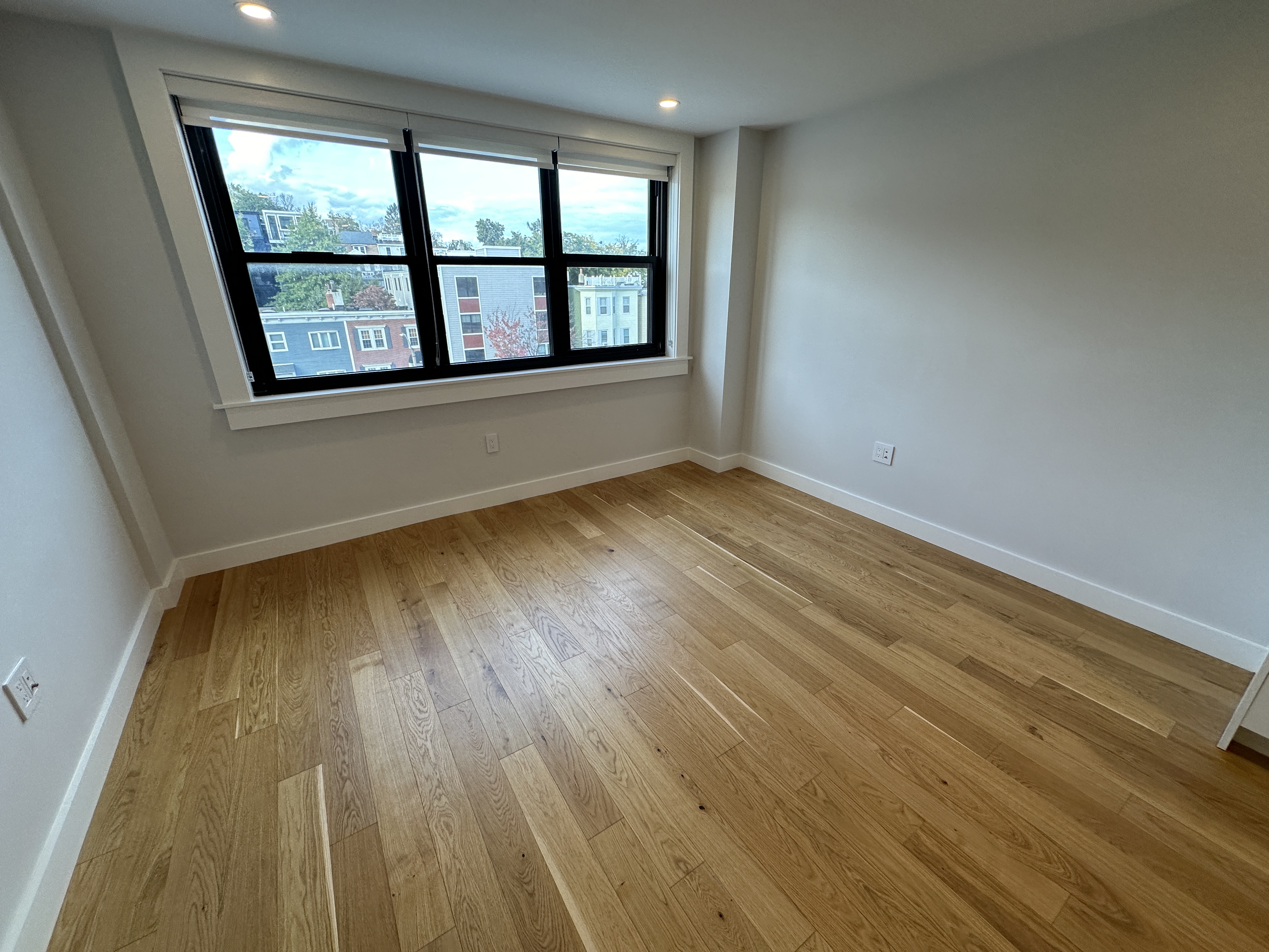 1 bed, 1 bath apartment for rent at 1410 Columbia Rd Unit 6A-CF, South Boston — photo 2 of 38