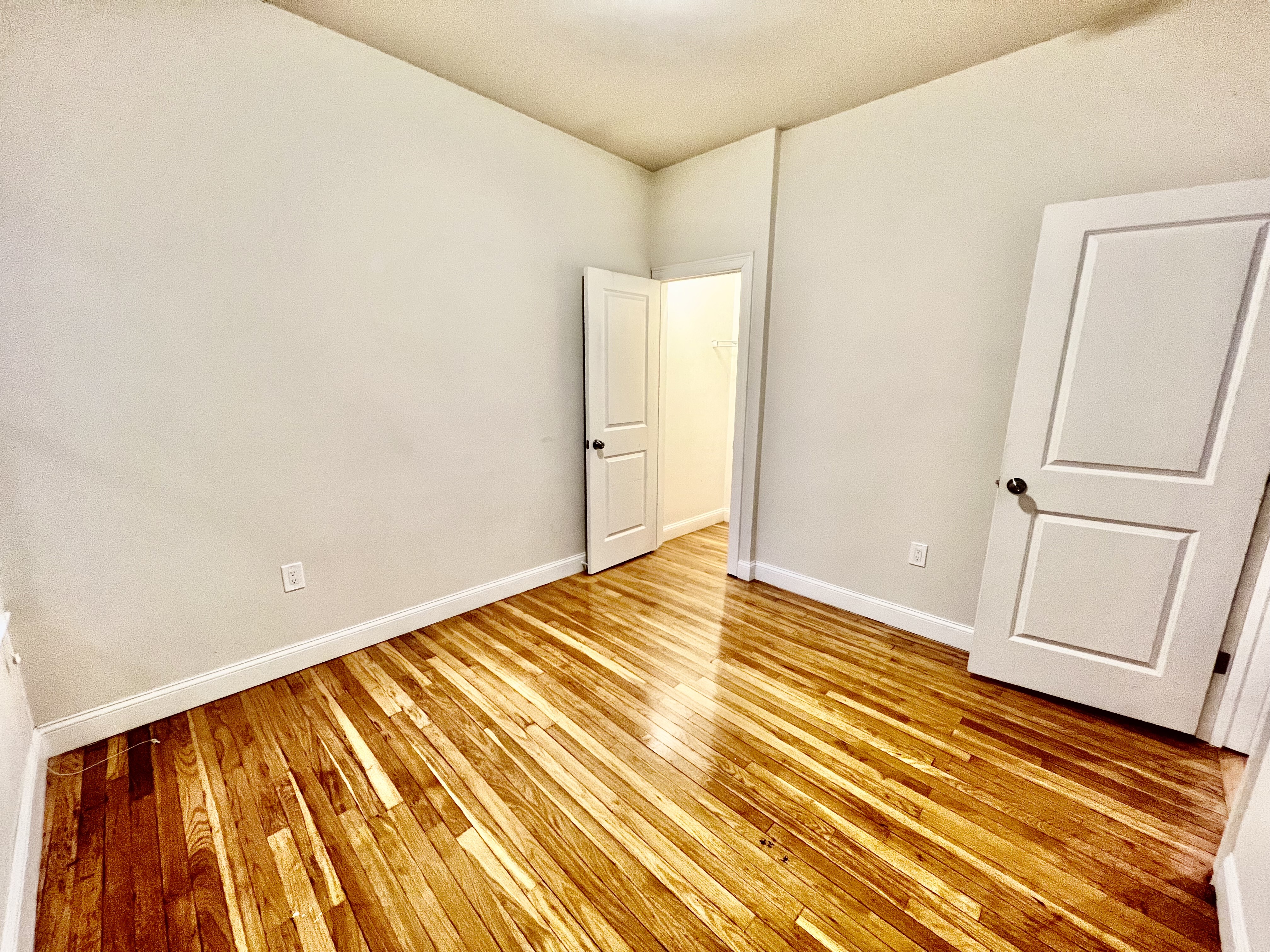3 bed, 2 bath apartment for rent at 11 Greenville St Unit 1, Prospect Hill — photo 7 of 17